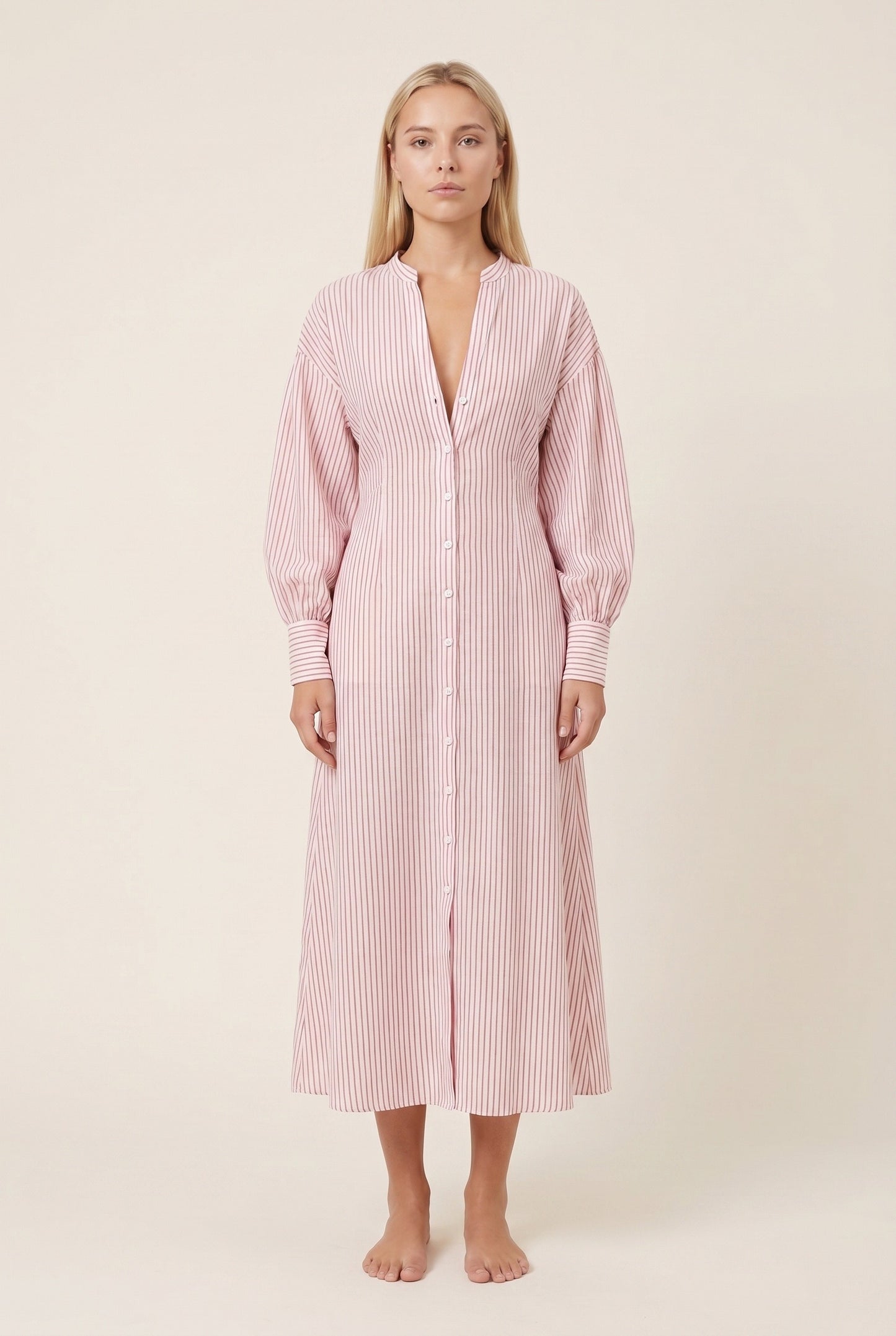 Éveline Dame Midi Kjole | Dyb V-Hals | Vertikal Stribetprint