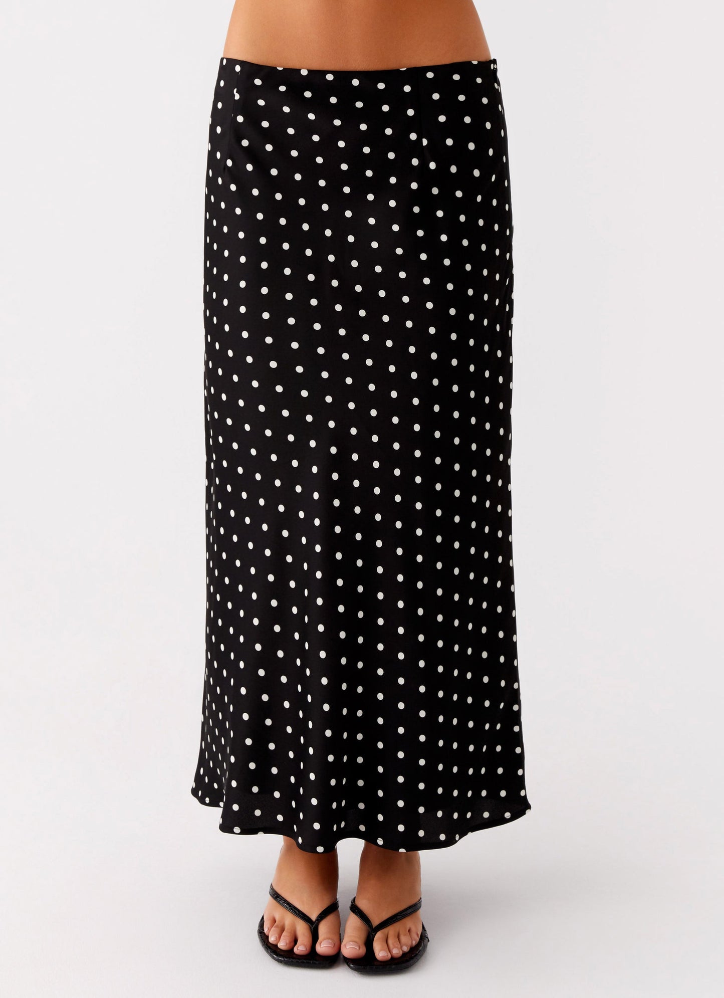 Lea Polkadot Midirok | Zwarte Rok met Witte Stippen en Tijdloze Flair 4