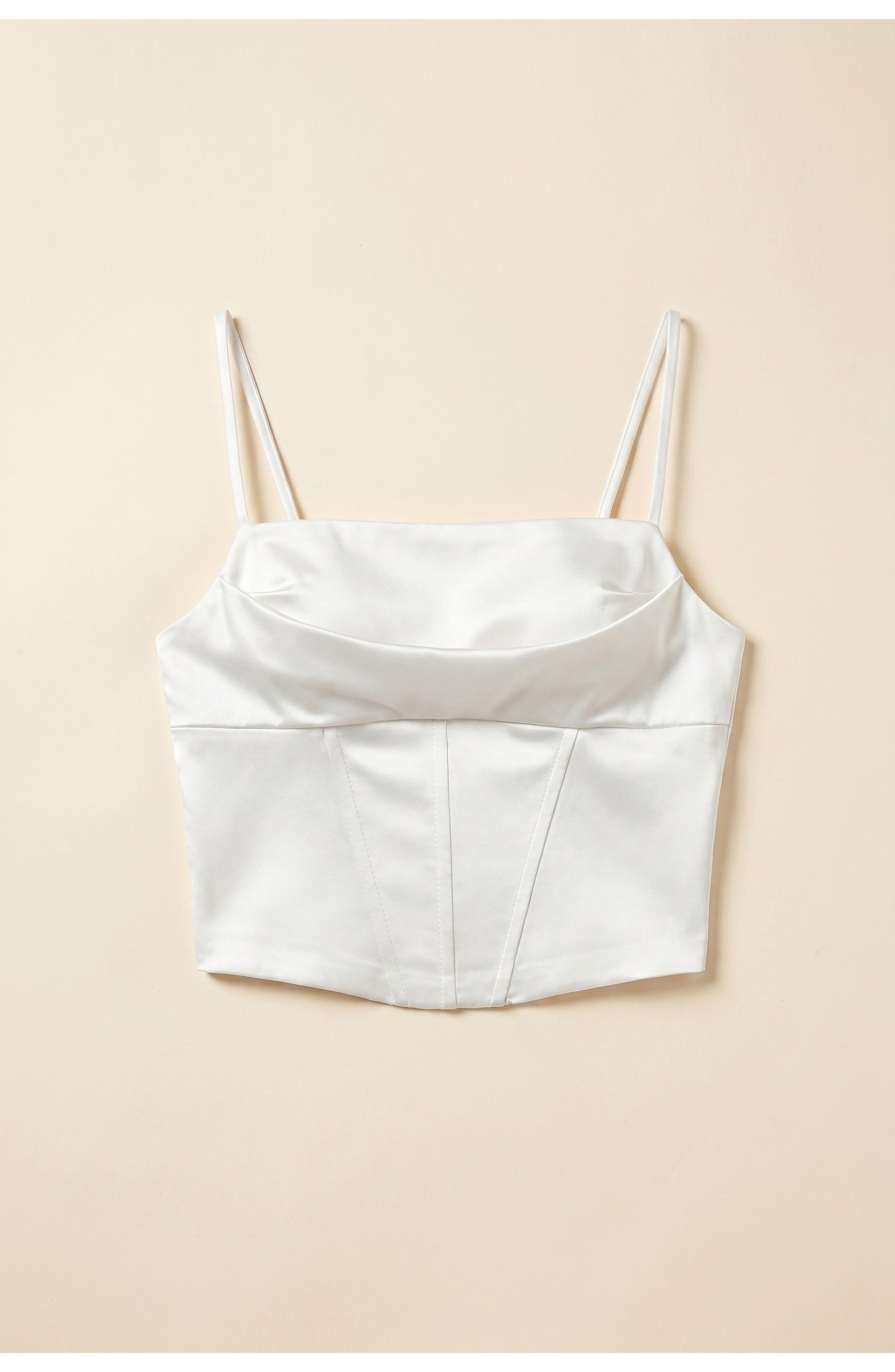 Dames Top | Rechte Bandeau Halslijn | Witte Cropped Pasvorm