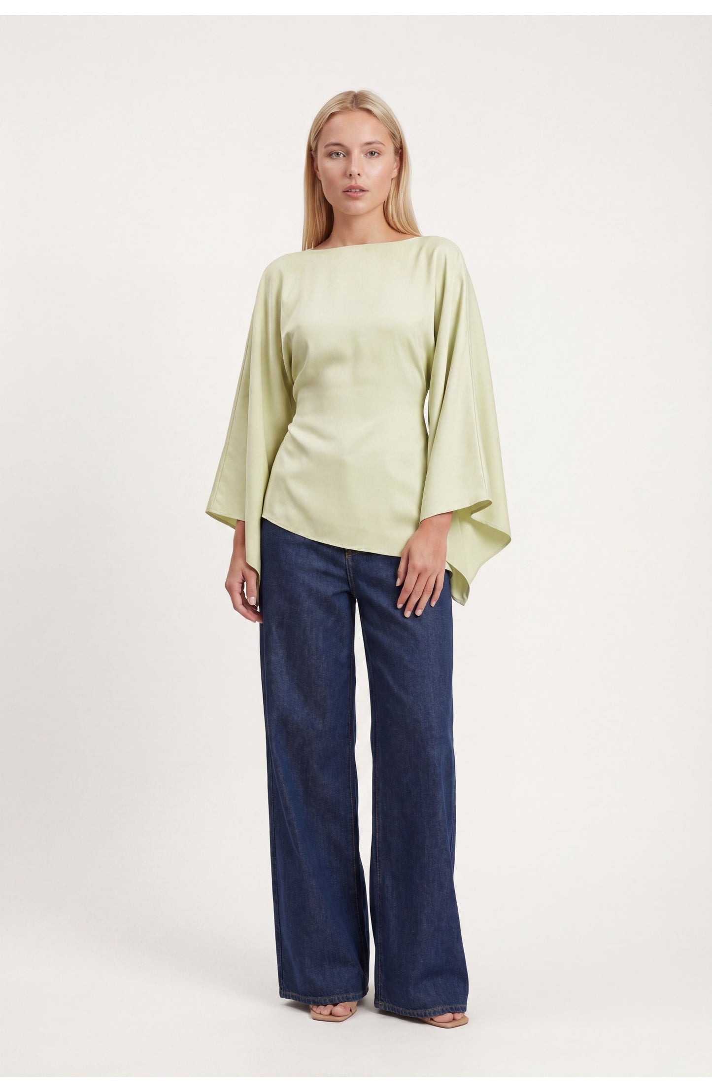 Women's Top | Asymmetric | Long Sleeves