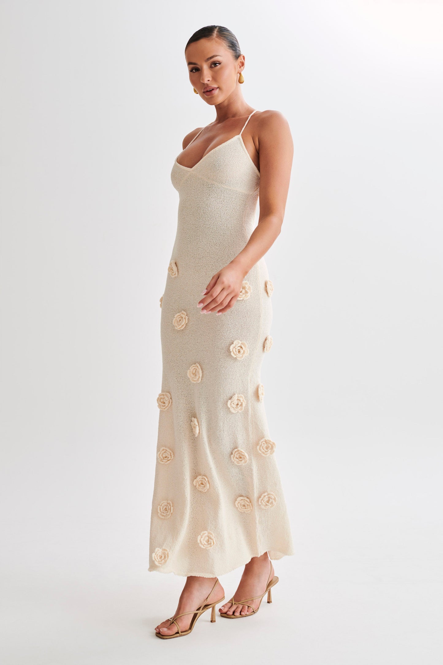 Marina Gebreide Maxi Jurk – Zachte Ribstructuur met Elegante V-hals en Lange Mouwen 4
