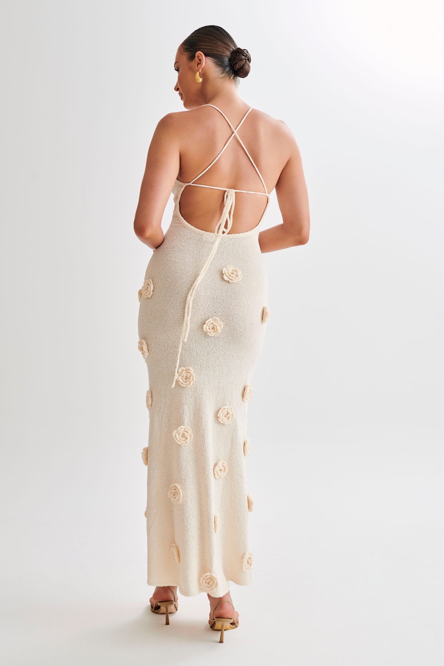 Marina Gebreide Maxi Jurk – Zachte Ribstructuur met Elegante V-hals en Lange Mouwen 3