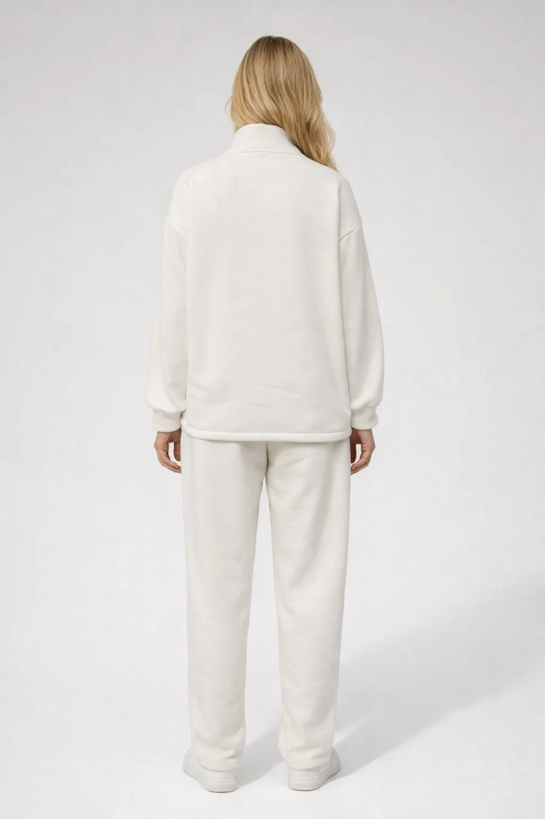 Allegra Lounge Set | Relaxed Fit | Minimalistisch Ontwerp | Halve Rits 1