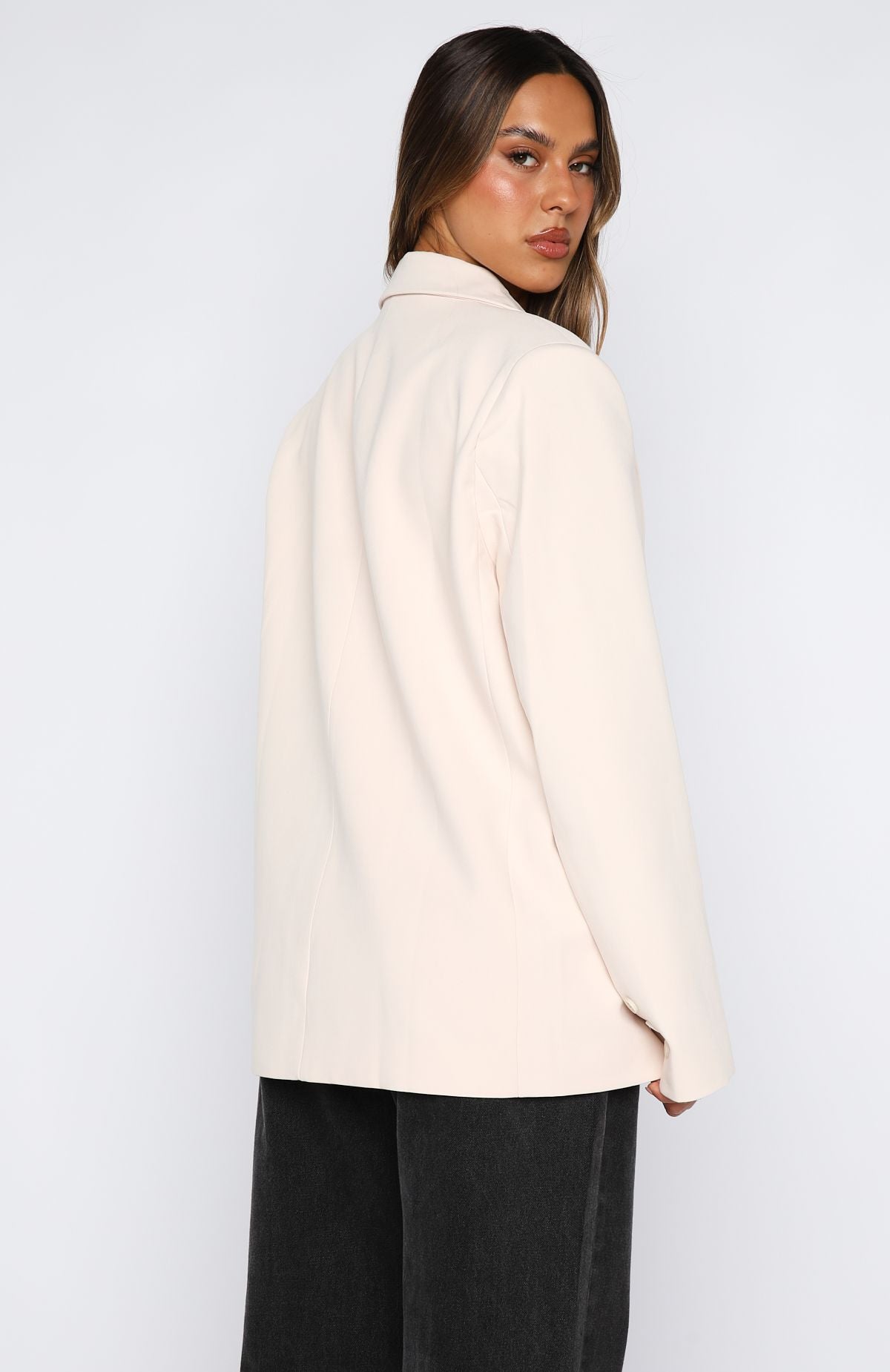 Anika Blazer Dames | Klassieke Kraag en Elegante Knopen 3