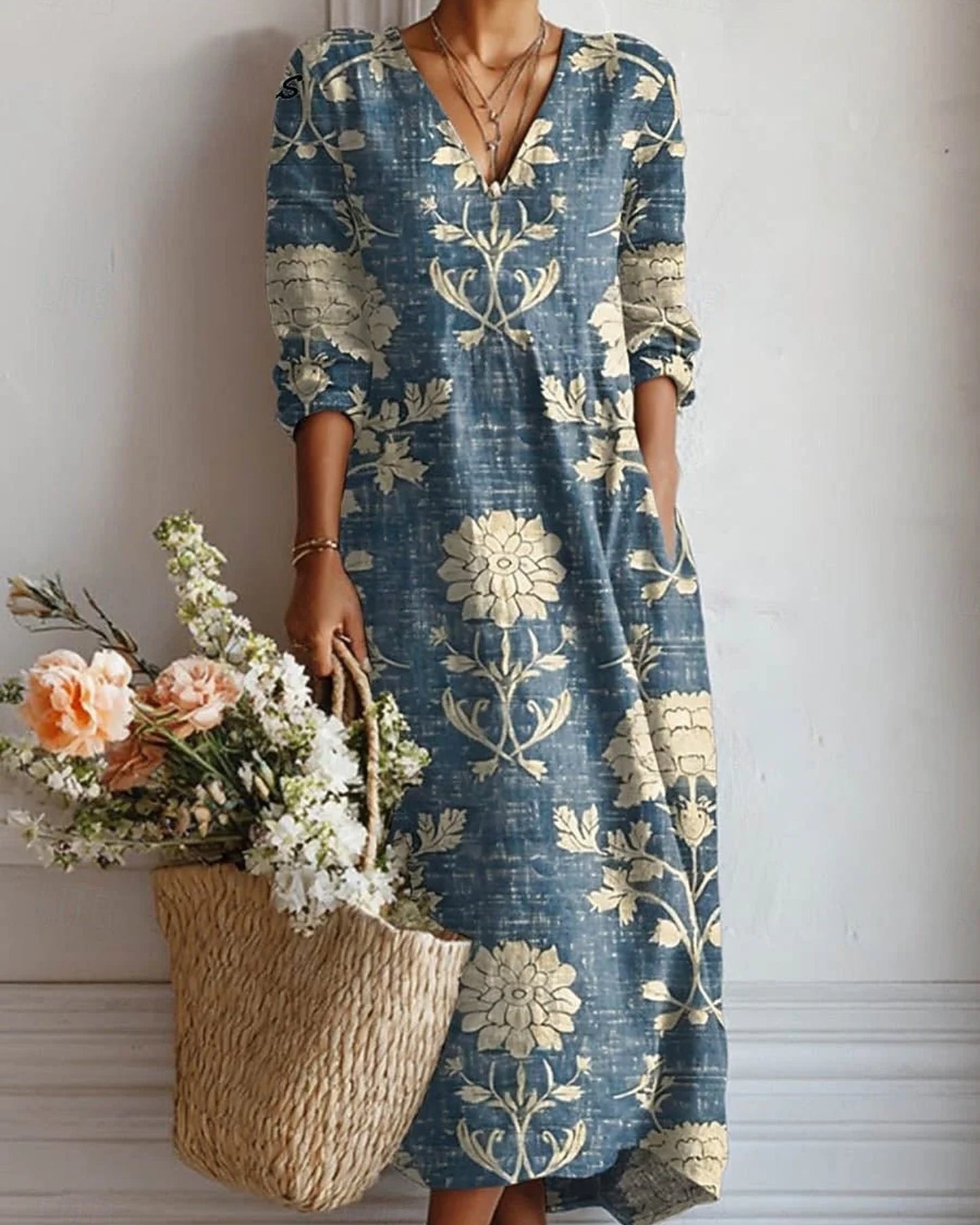 Aleth Dames Midi Kjole | V-Hals | Blomsterprint