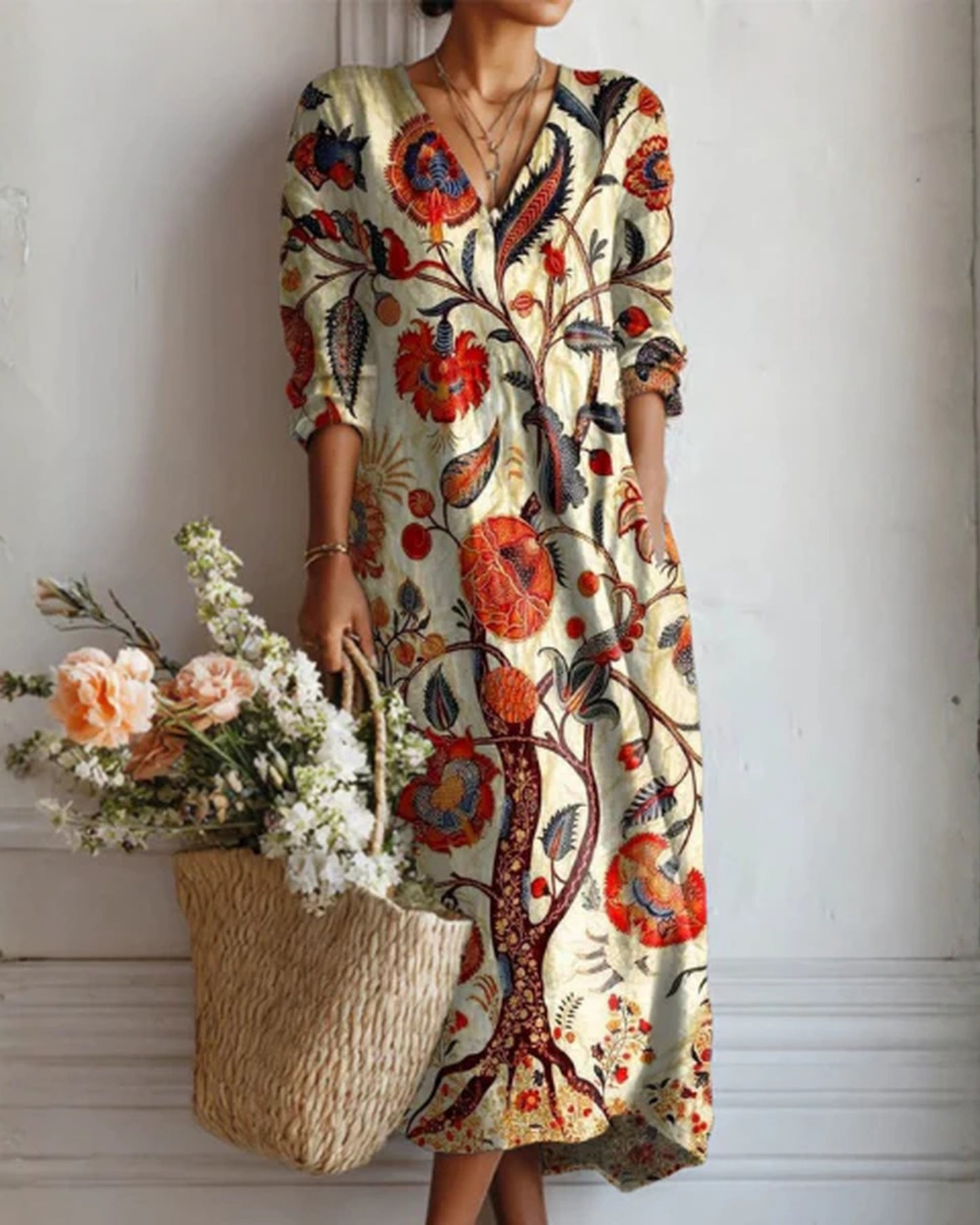 Adolphine Dame Midi Kjole | Blomsterprint | V-Hals med Knapper