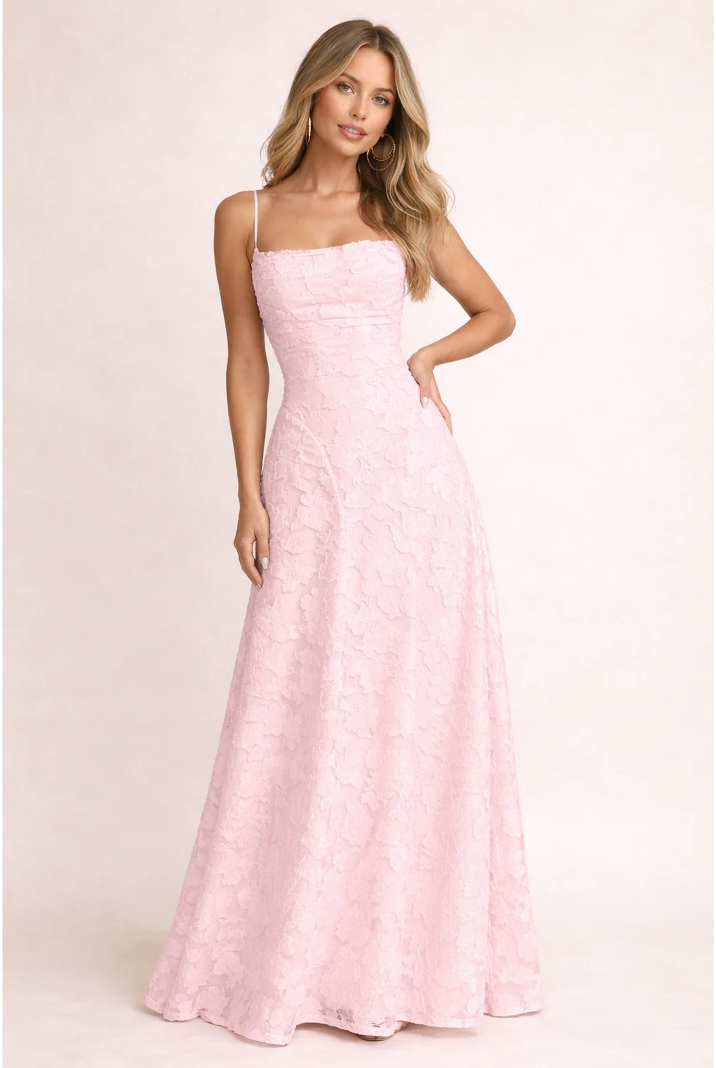 Brune Dames Maxi Jurk | Strapless Halslijn | Kantstructuur