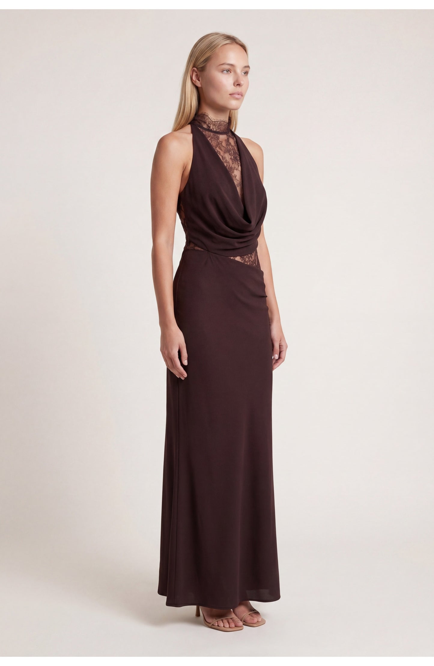 Dames Maxi Jurk | Halterneck | Kantdetail