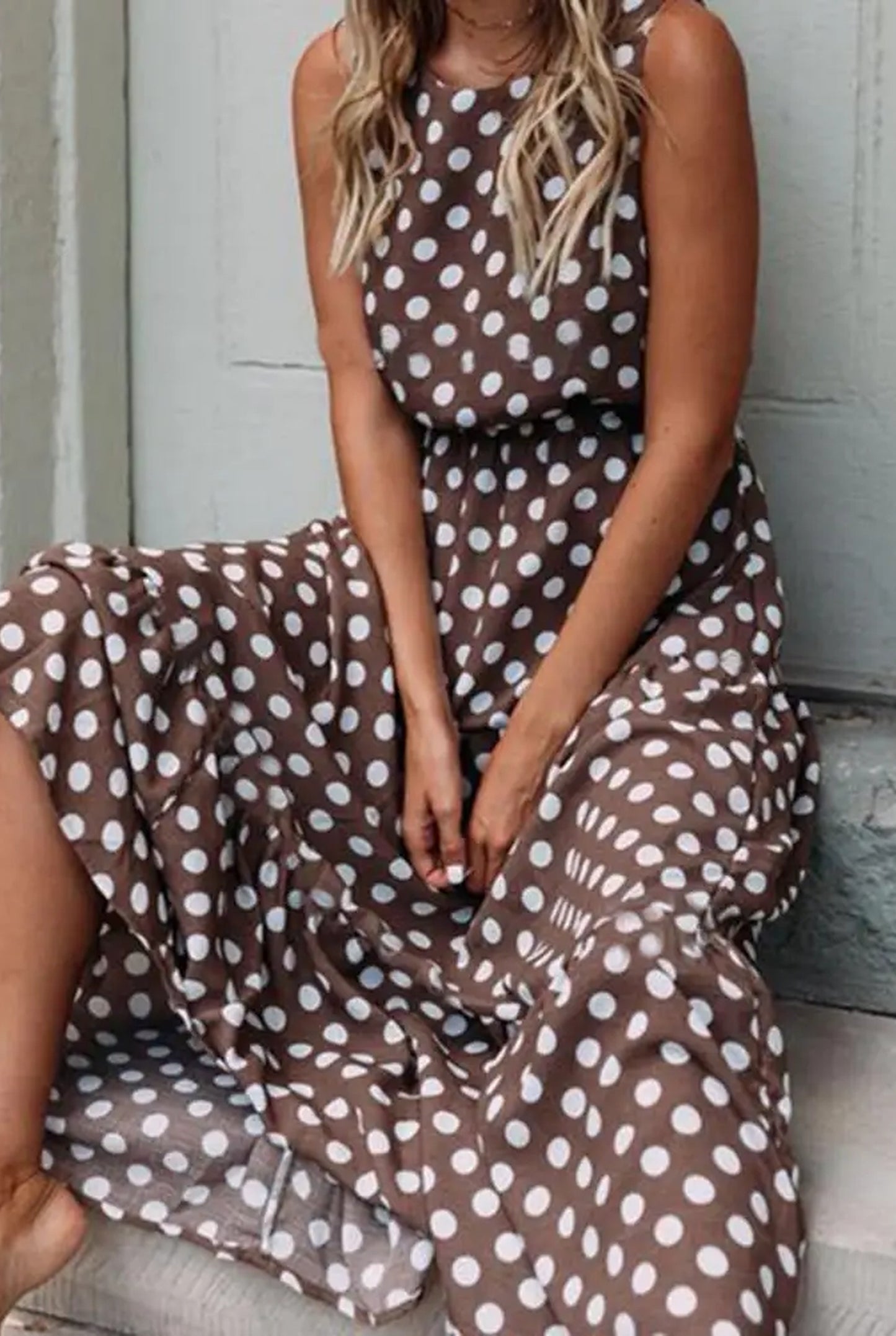Christelle Dames Midi Jurk | Witte Polkadots | Gelaagde Ruches