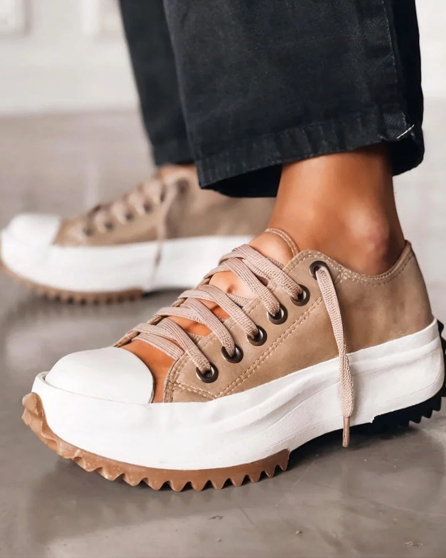 Capitoline Dames Sneakers | Plateau Zool | Rubberen Gripnokken
