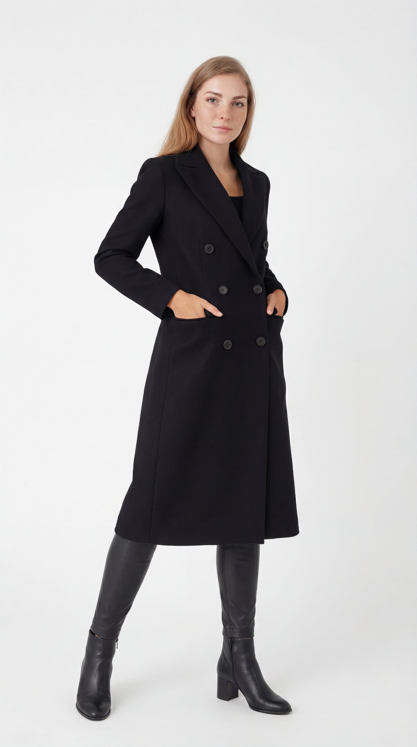 Liorena Dames Jas | Getailleerd | Elegant Ontwerp | Knoopsluiting