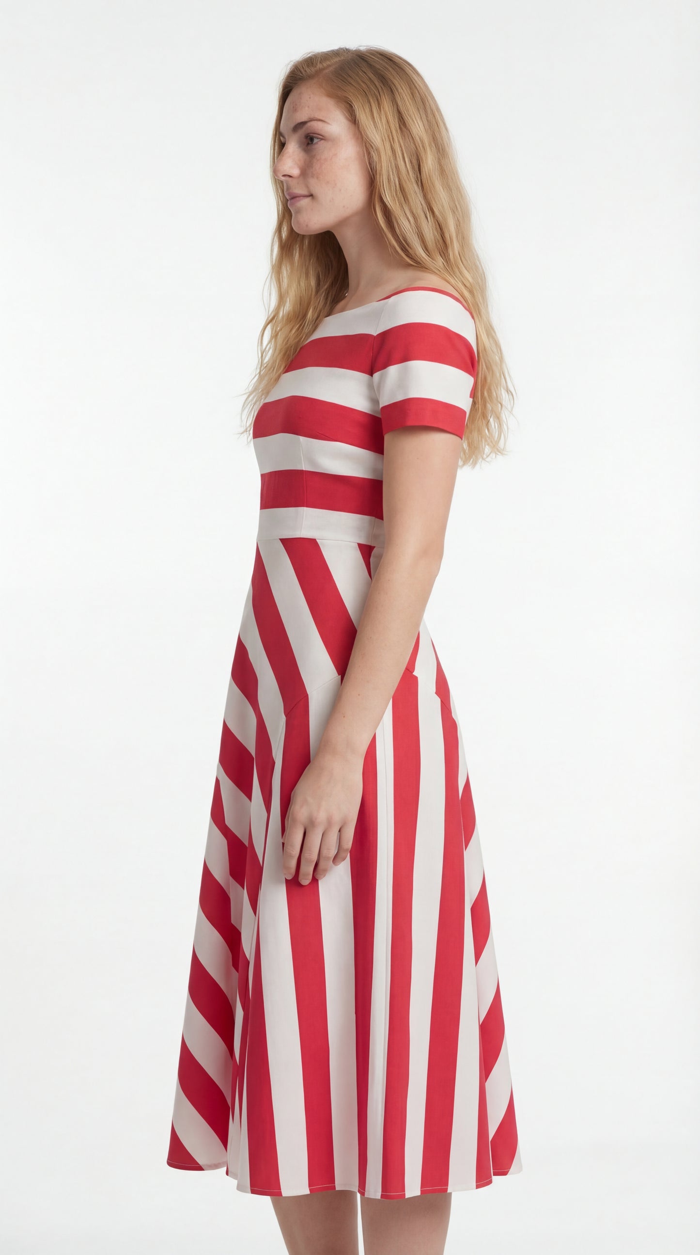 Velmira Jurk | Midi Lengte | Korte Mouw | Strepen Design