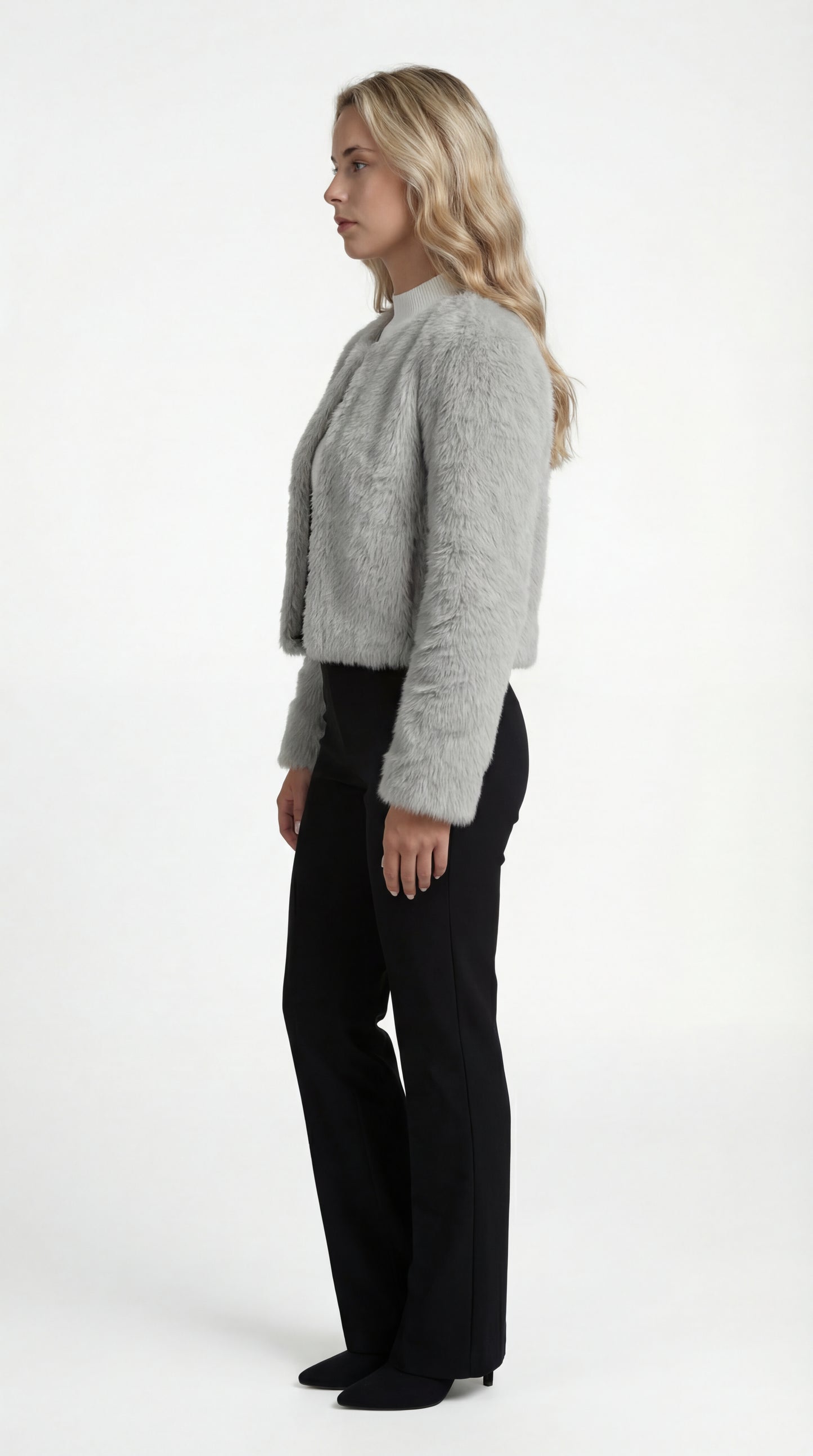 Fleur Dames Korte Jas | Zachte Faux Fur | Ronde Hals | Rechte Snit