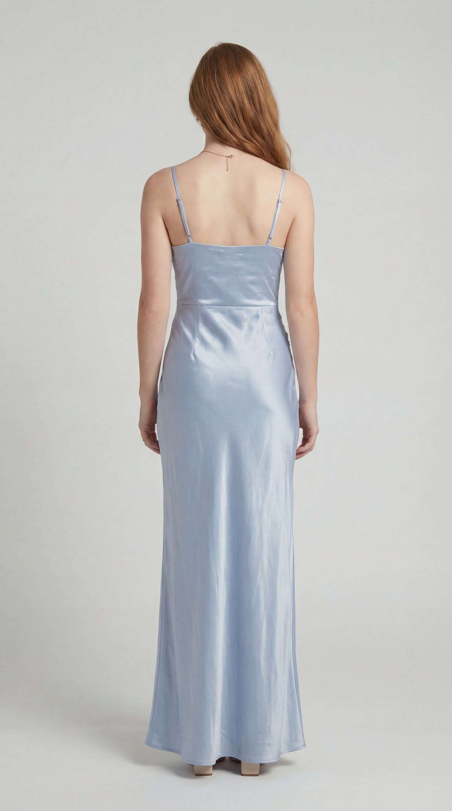 Dames Maxi Jurk | Spaghettibandjes | Aansluitend Met Subtiele Plooien