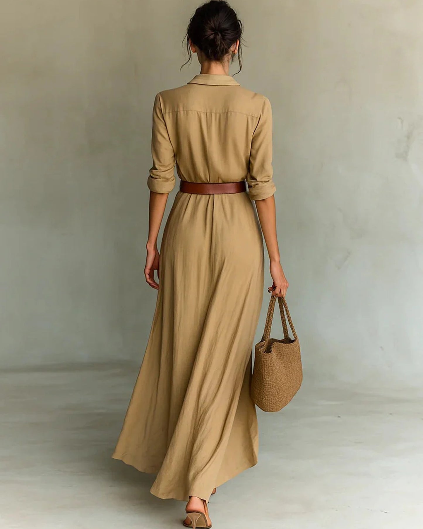 Waltrude Dames Midi Jurk | Wikkeldesign | Diepe V-Hals