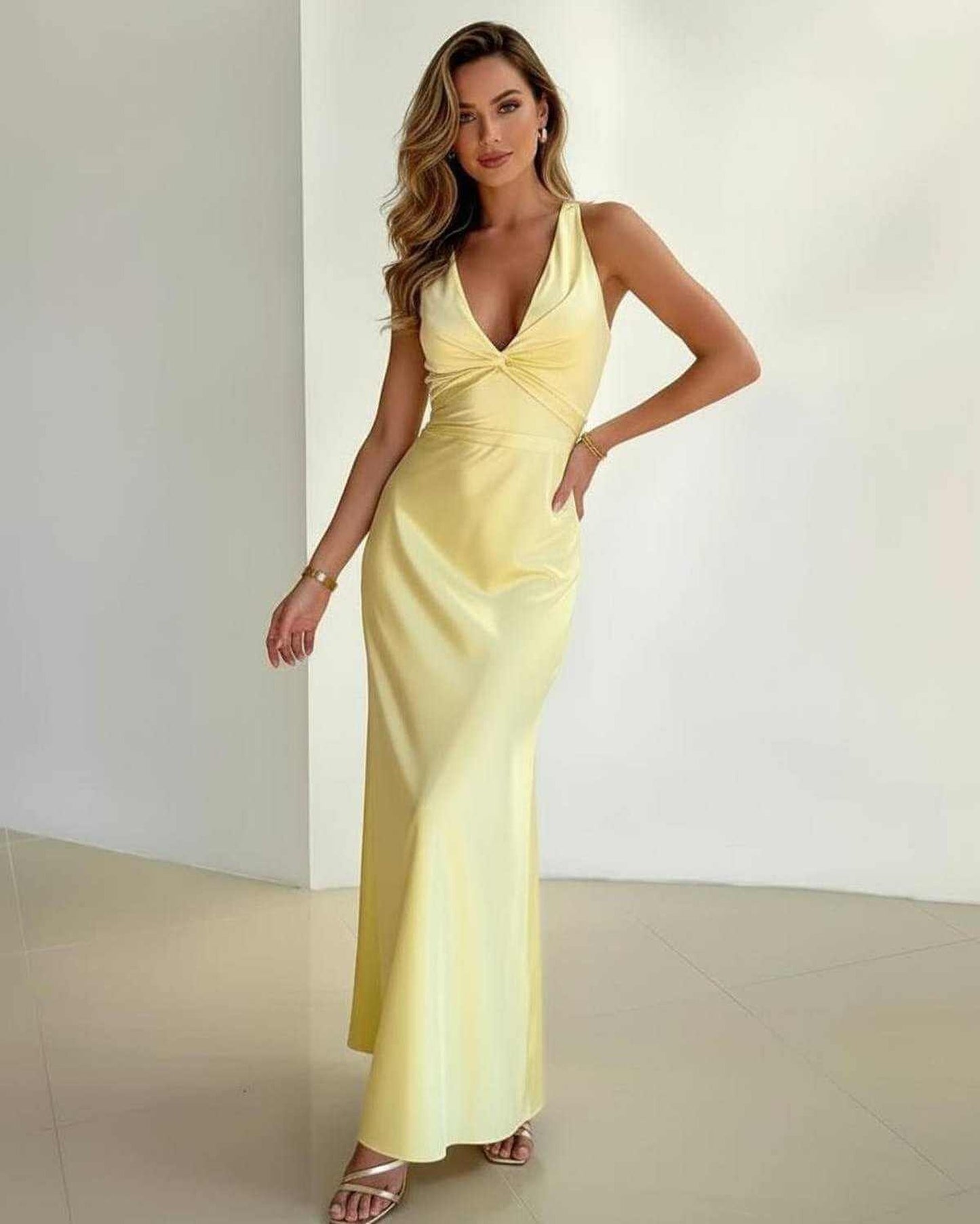 Dames Maxi Jurk | Diepe V-Hals | Gedraaid Bustierdetail