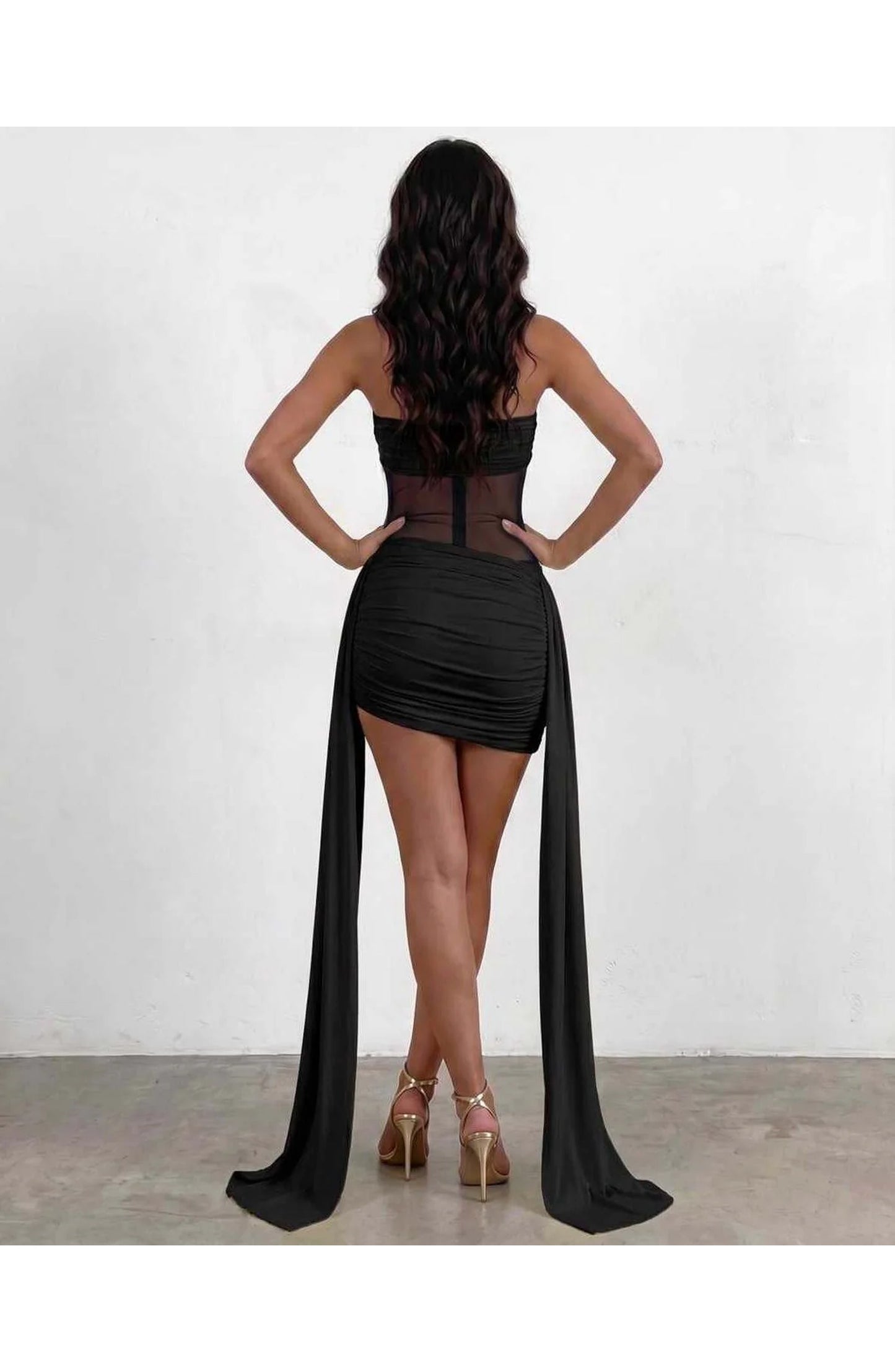 Laurence Dames Mini Jurk | Gedrapeerde Bustier | Asymmetrische Sleep