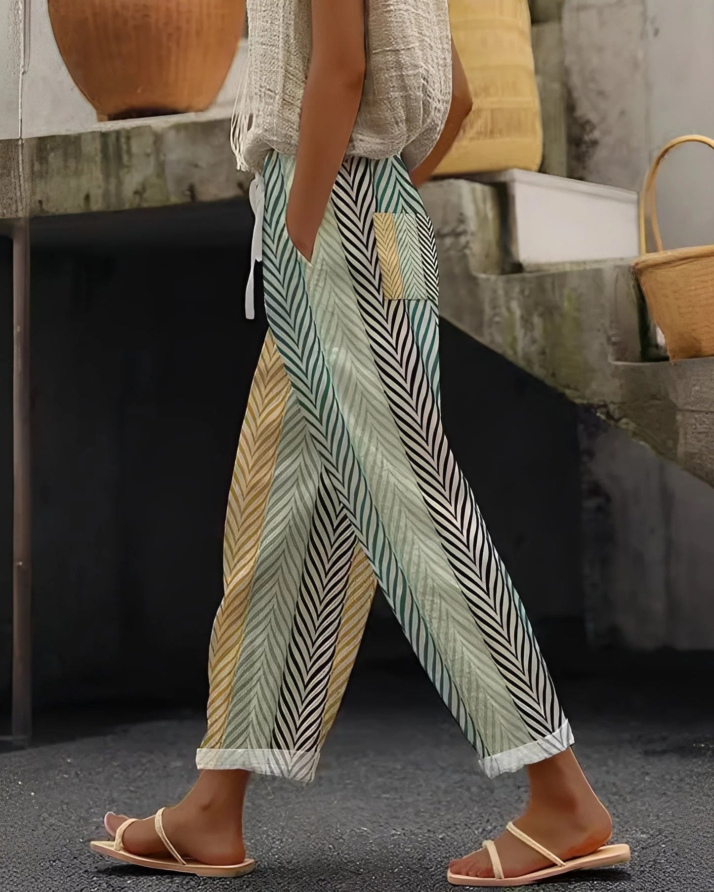 Patience Dames Trousers | Floral-print | Wide-Leg Fit