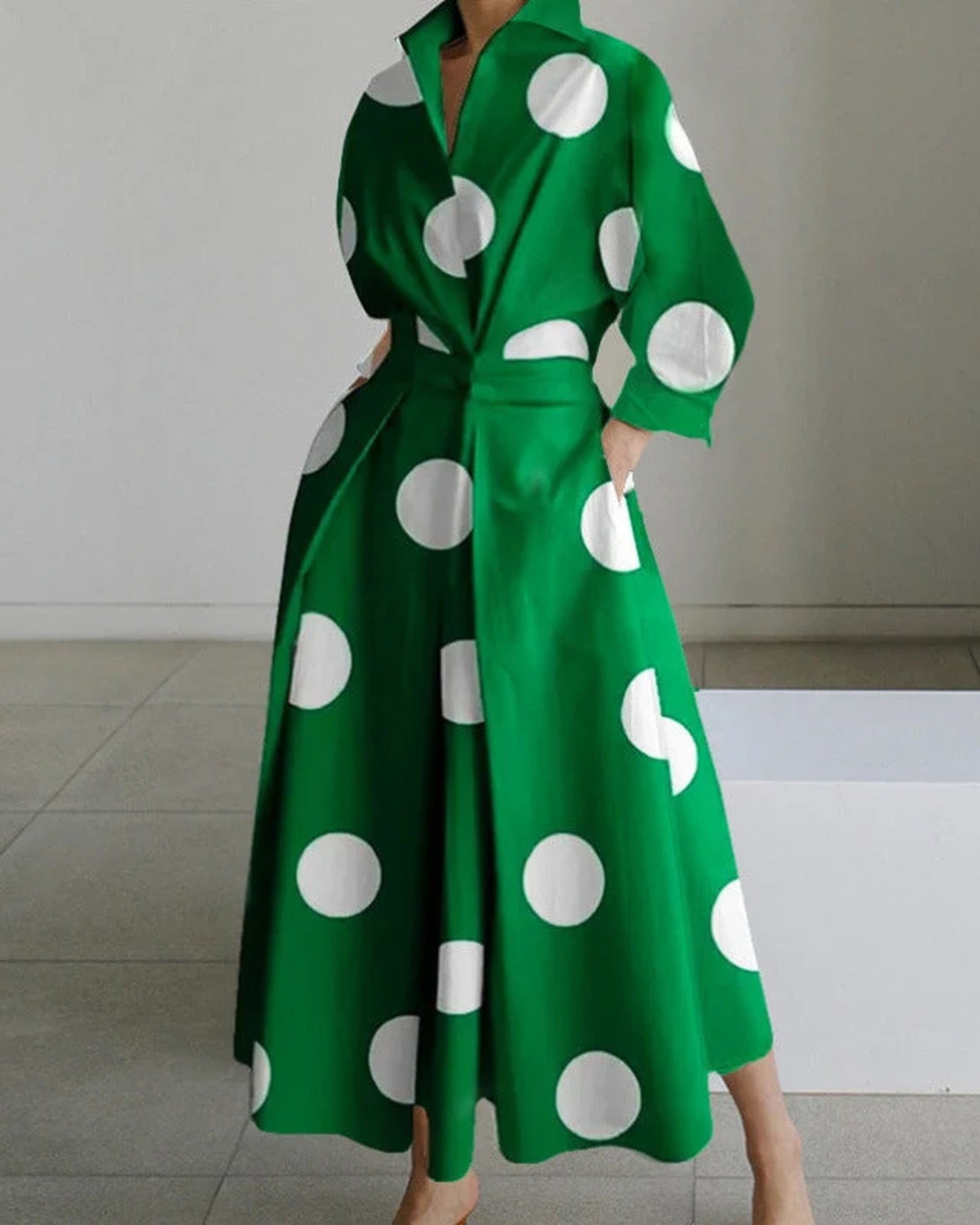 Arianna Dames Maxi Kjole | Overhemdkrave | Slå-om-design
