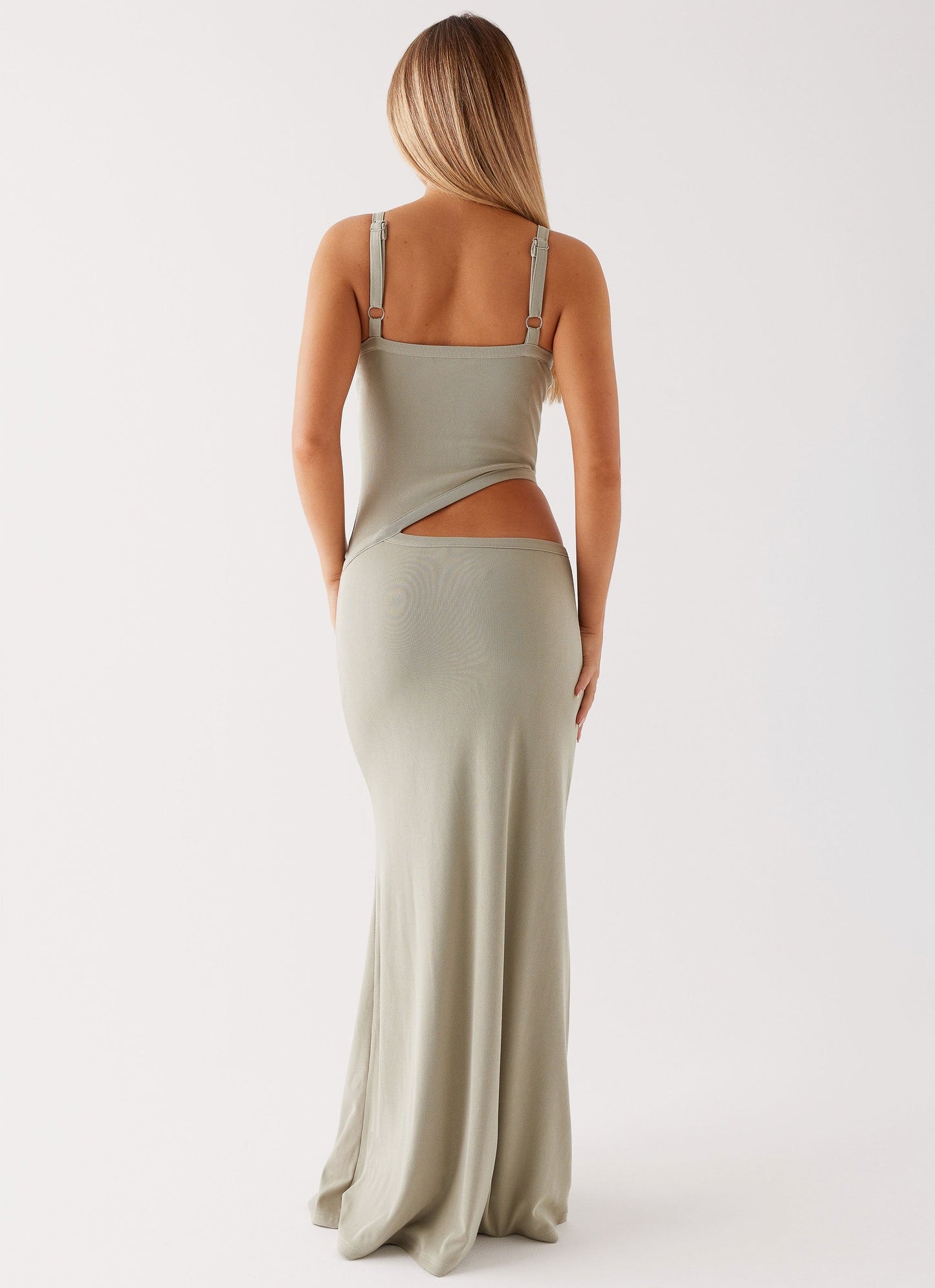 Jocelyn Maxi Jurk | Open Rug en Strikdetail met Elegante Flair 15