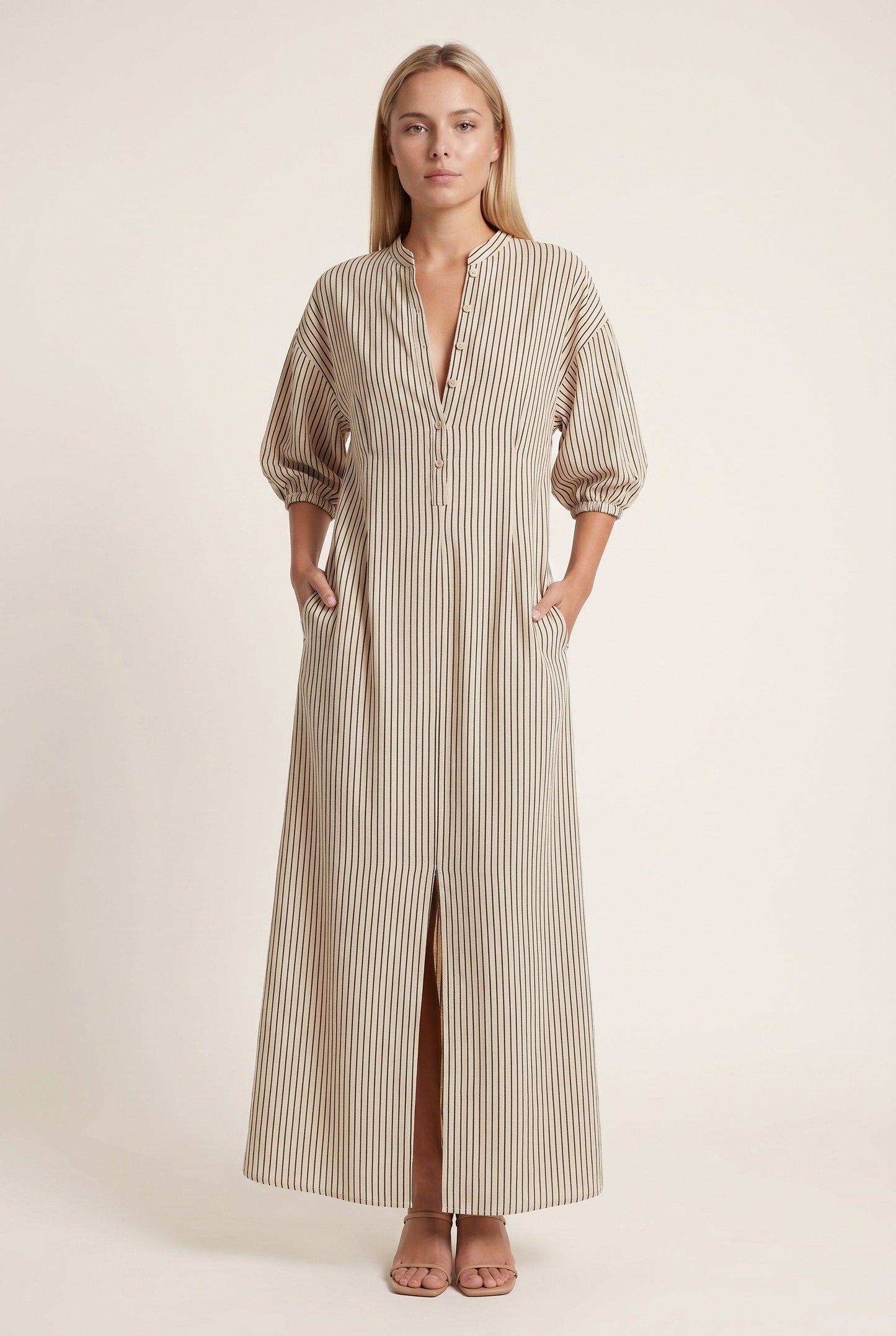 Éveline Dame Midi Kjole | Dyb V-Hals | Vertikal Stribetprint