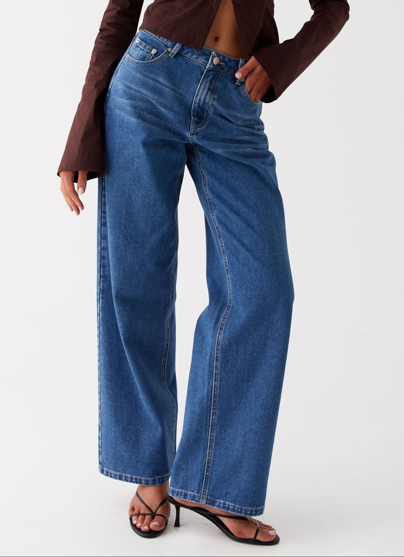 Kira Denimbroek | Lage Taille met Knopen en Rits 0