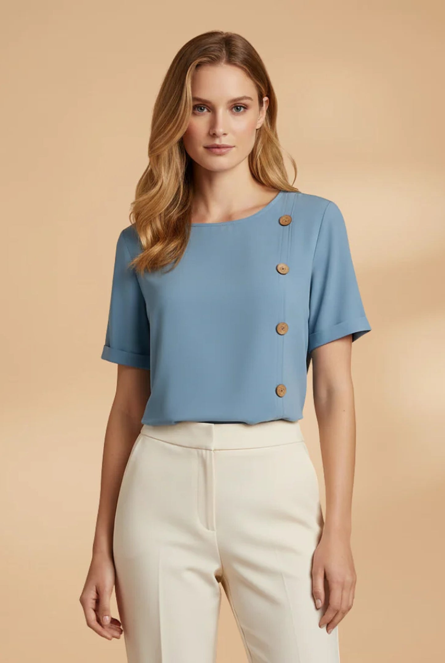 Elisa Dames T-Shirt | Decoratieve Knopenrij | Korte Mouwen