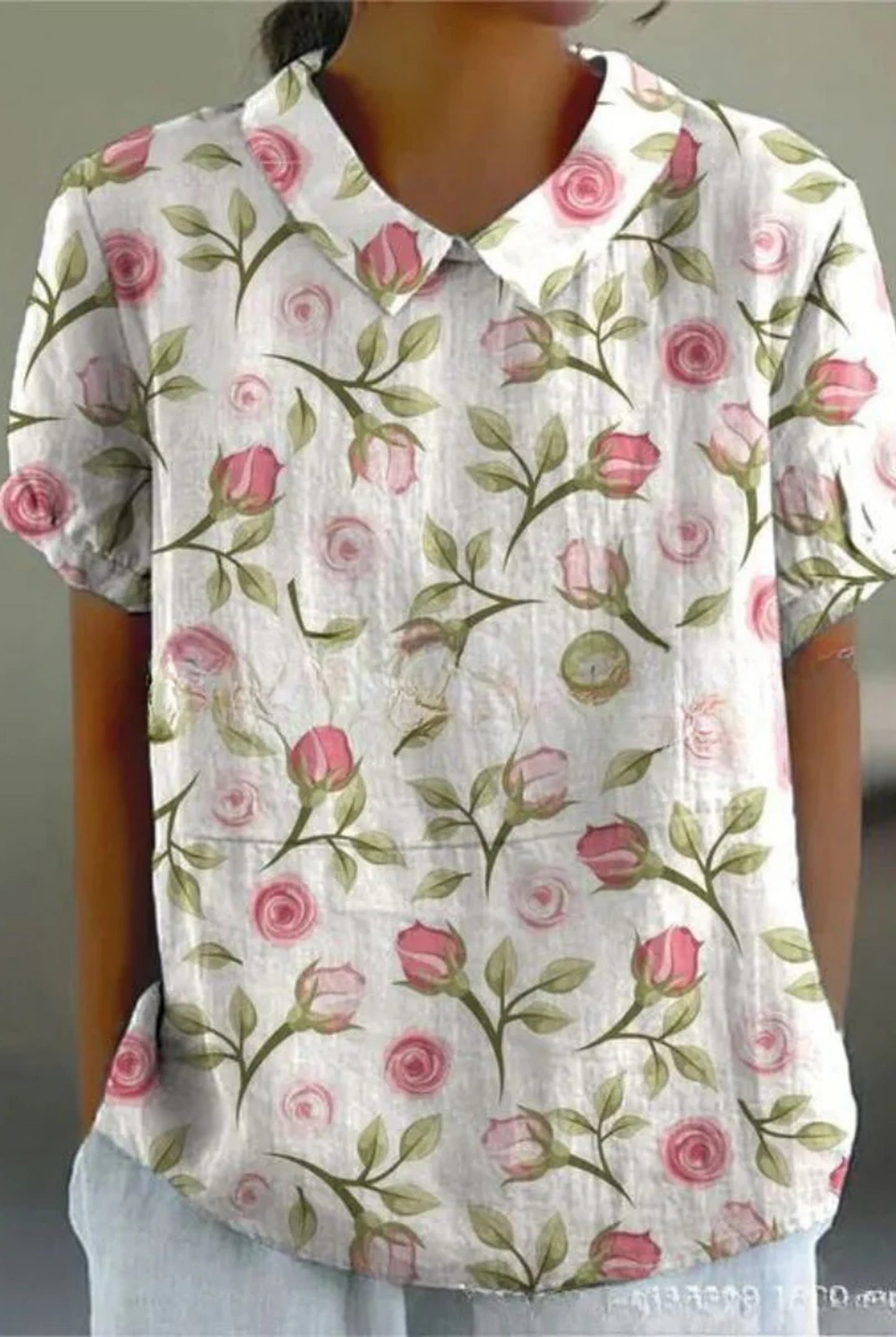 Clarinde Dames T-shirt | Geborduurde Bloemen | Korte Kraag