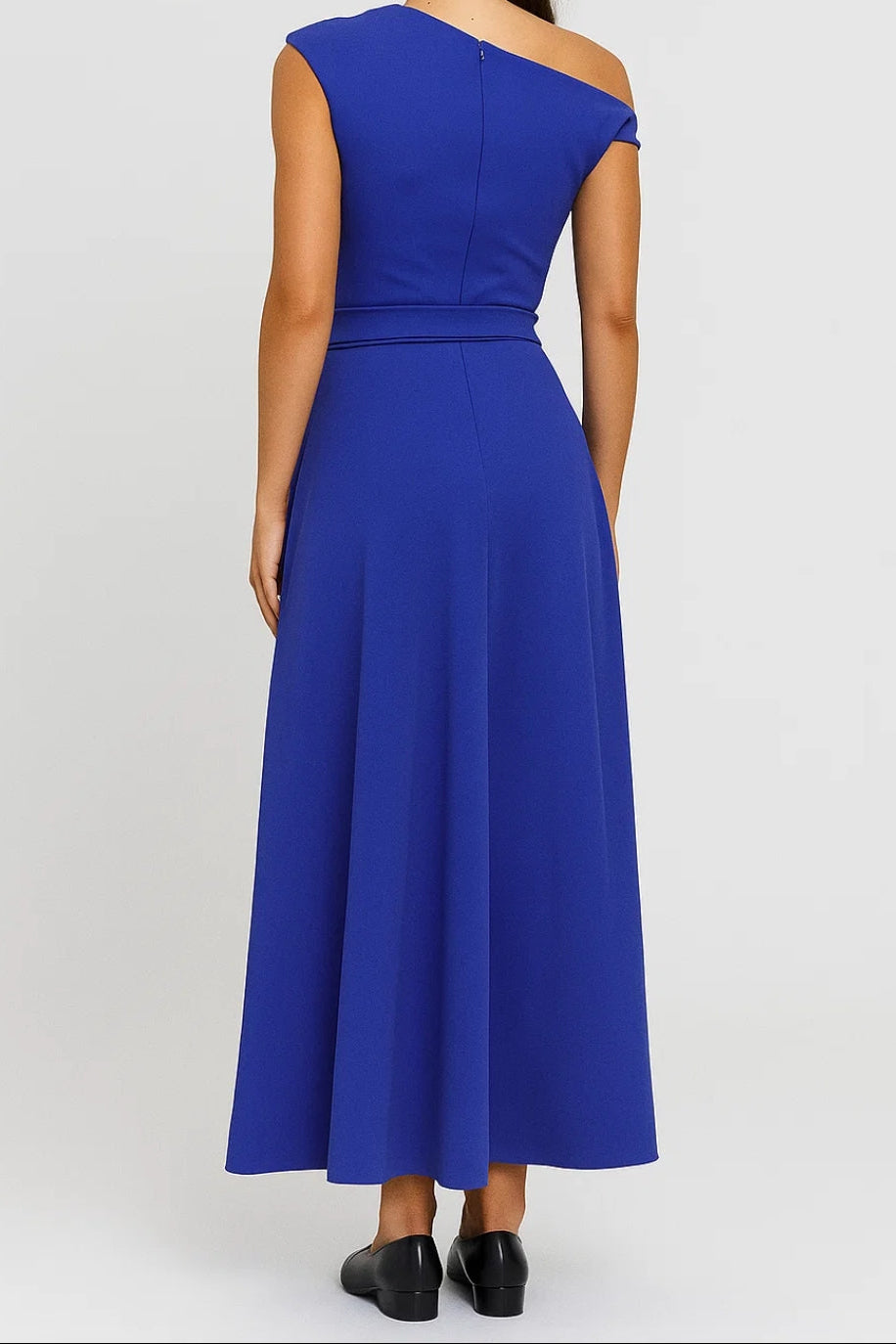 Livia Lange Jurk | Asymmetrisch | Met Tailleceintuur | Vloeiende A-lijn 1