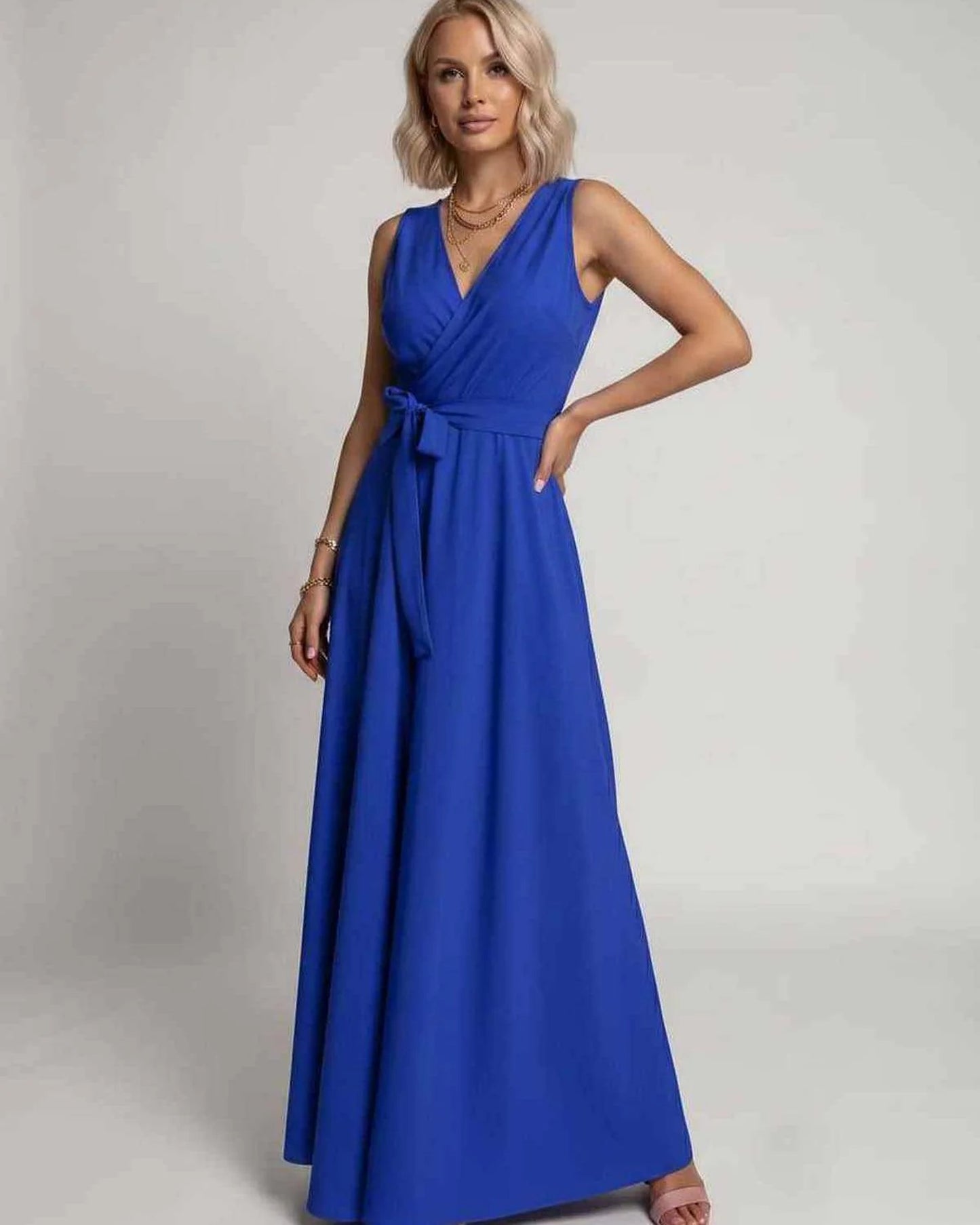 Mariana Women's Maxi Dress | V-Neck | Flowing Skirt