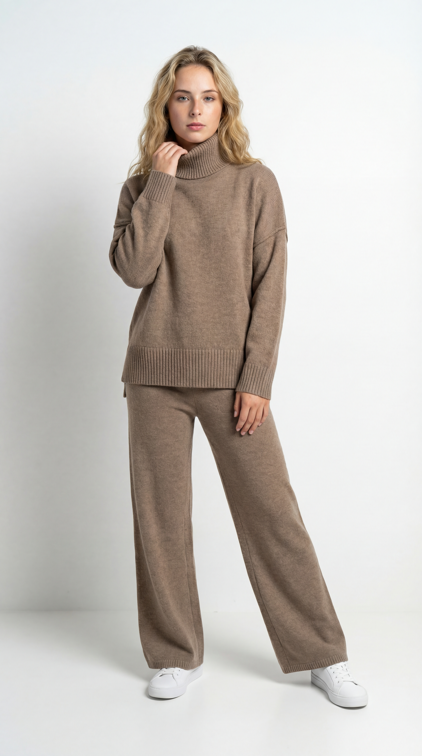 Lunara Dames Lounge Set | Coltrui | Rechte Broek met Wijde Pijpen