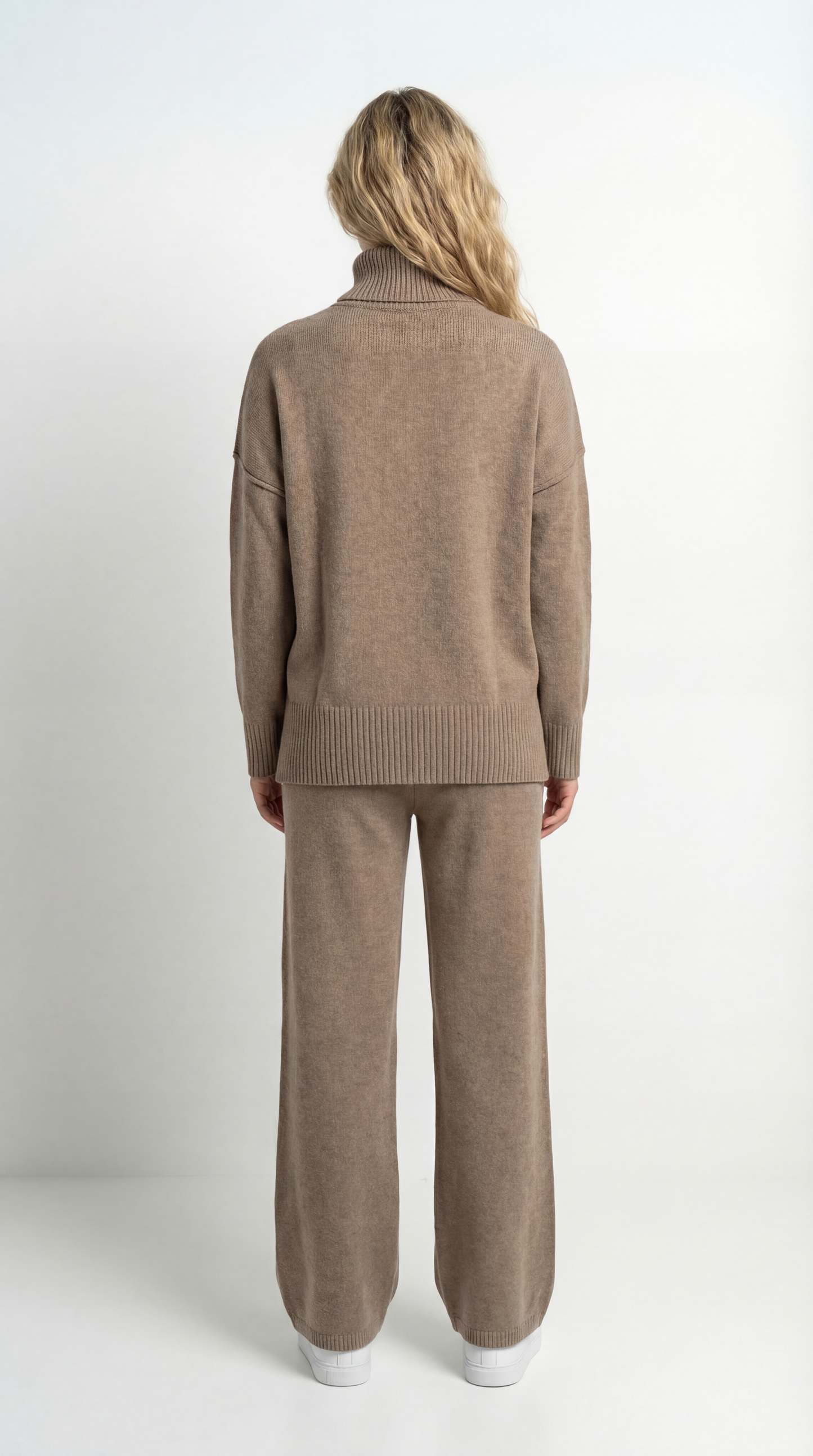 Lunara Dames Lounge Set | Coltrui | Rechte Broek met Wijde Pijpen