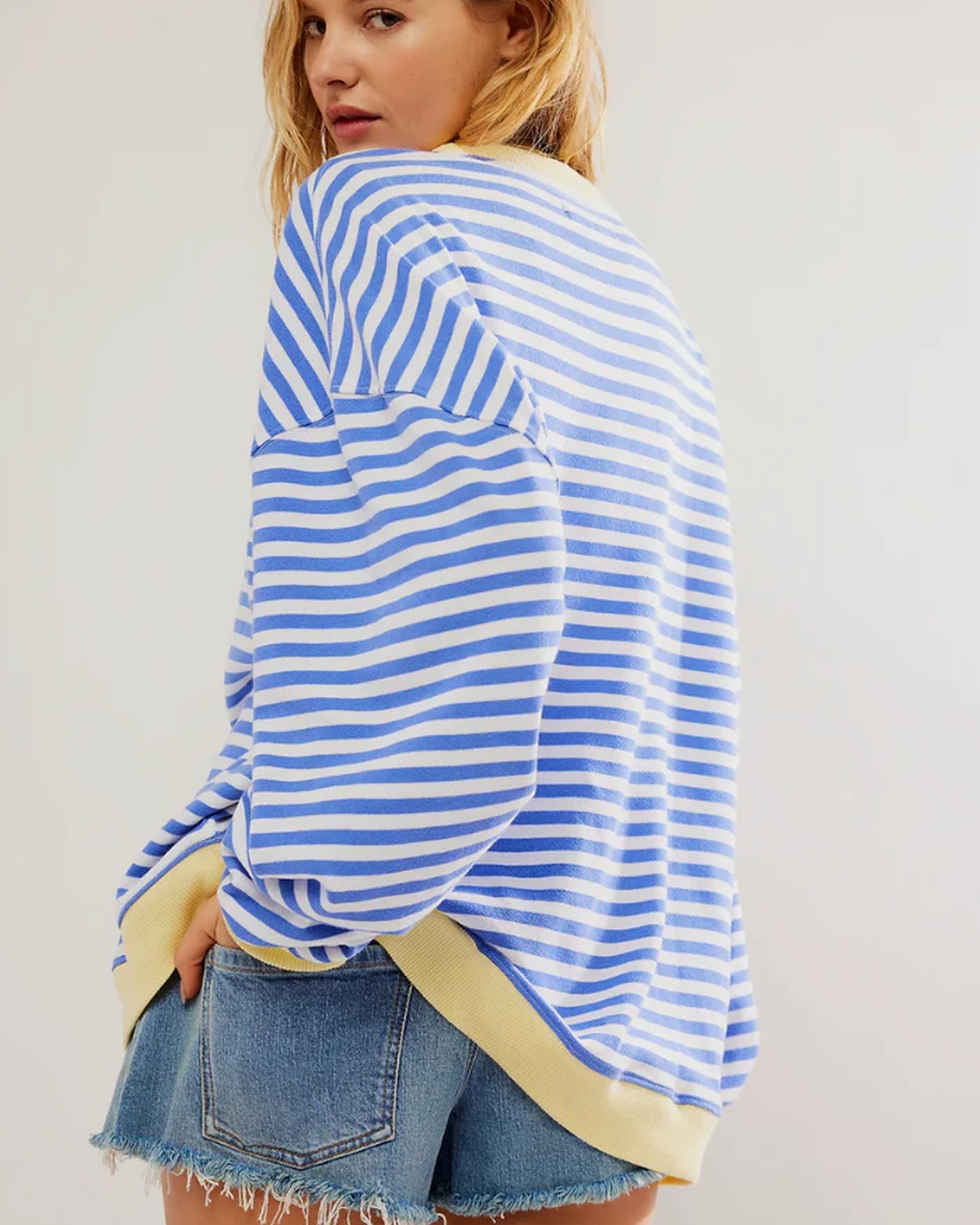 Bathildis Dames Top | Gestreept Patroon | Contrasterende Boord