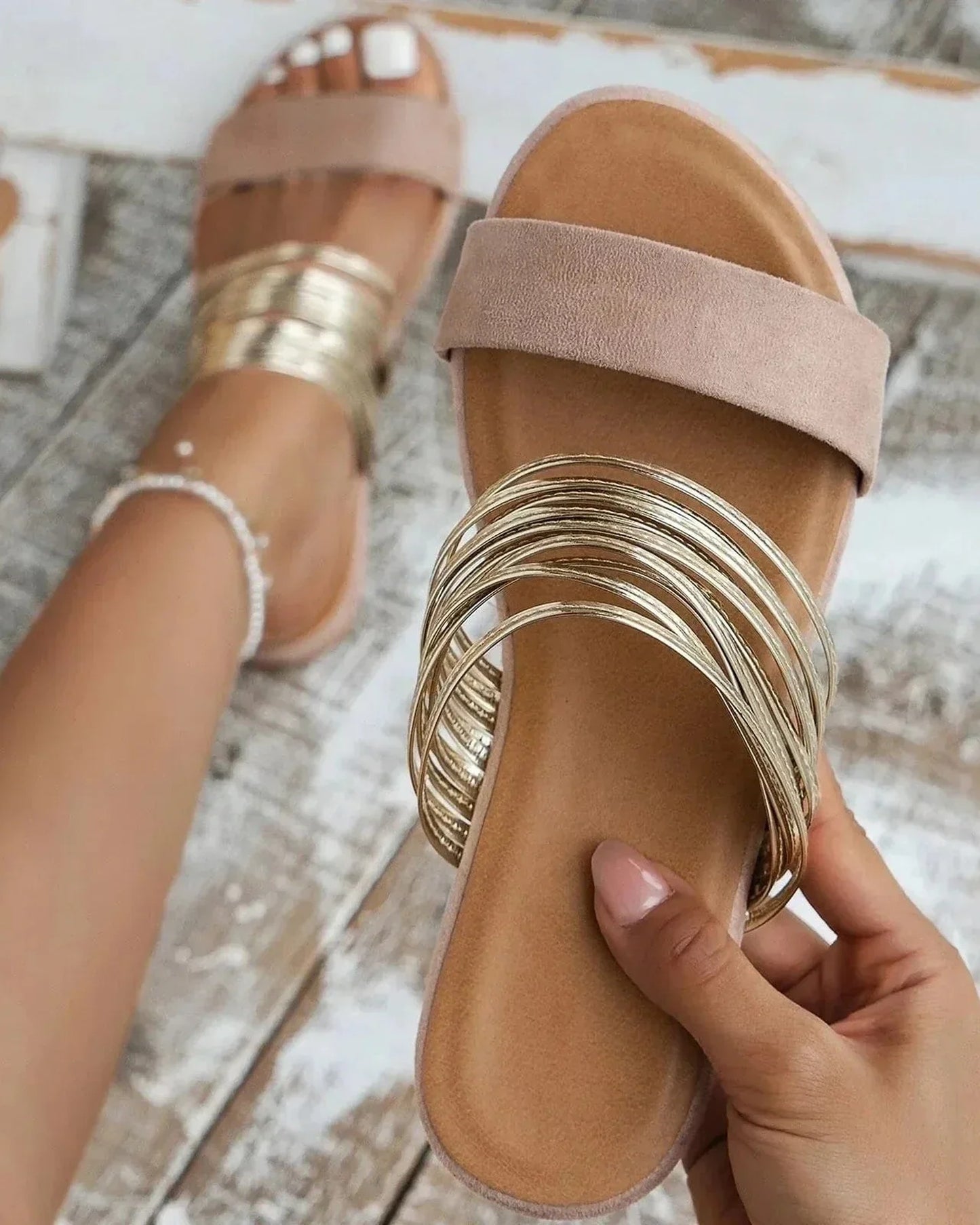 Concordia Dames Orthopedische Sandalen | Brede Teenruimte | Metallic Bandjes