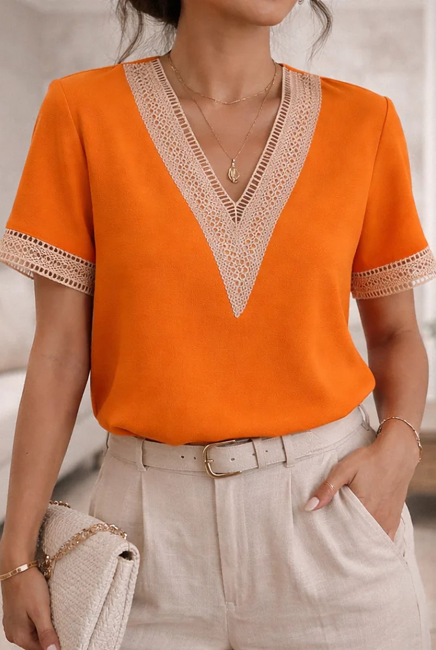 Cristelle Dames Top | V-Hals met Kantdetail | Korte Mouwen
