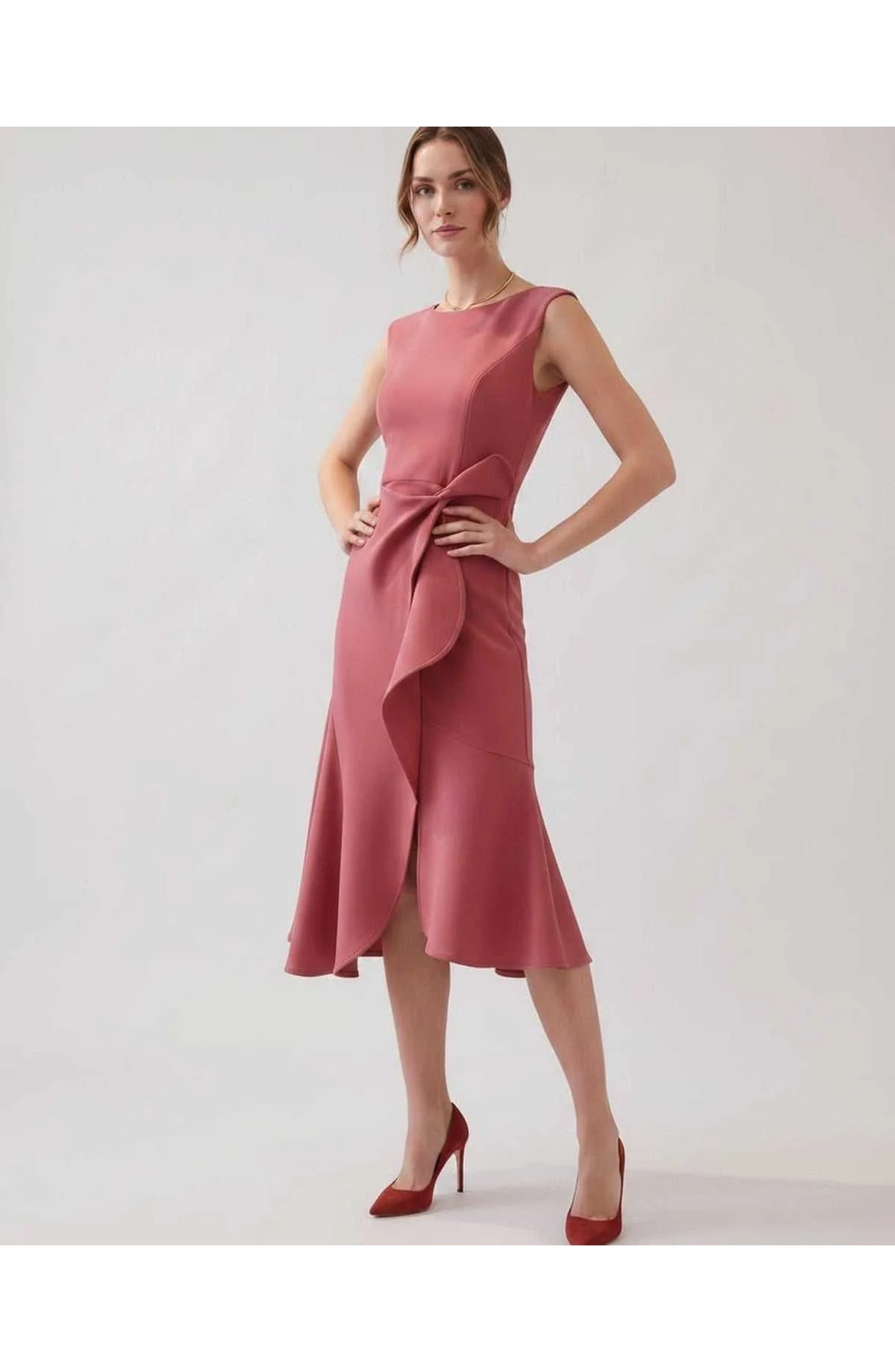 Manon Dames Midi Jurk | Ruffle Wrap Detail | Uitlopende Zoom