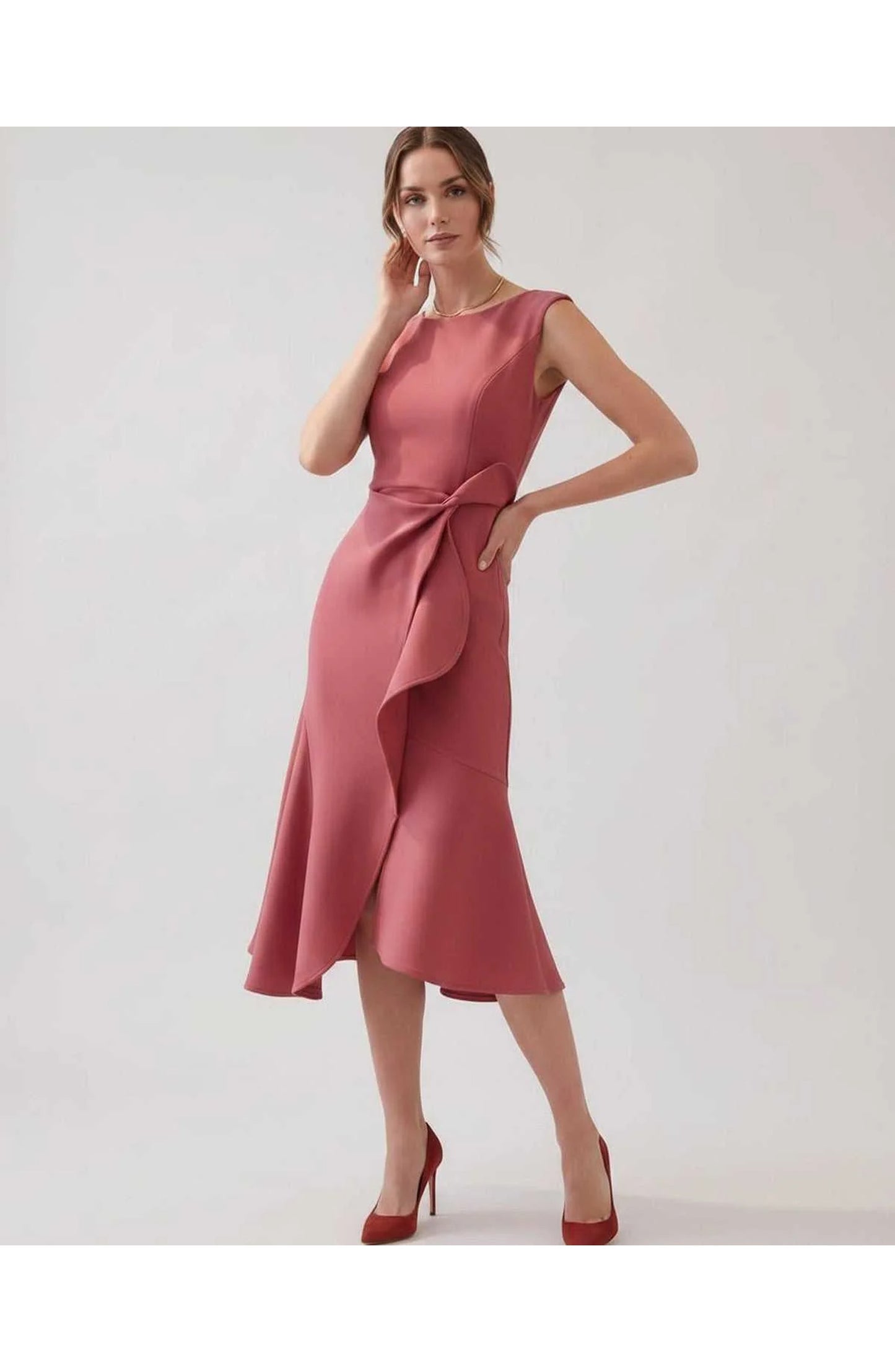 Manon Dames Midi Jurk | Ruffle Wrap Detail | Uitlopende Zoom