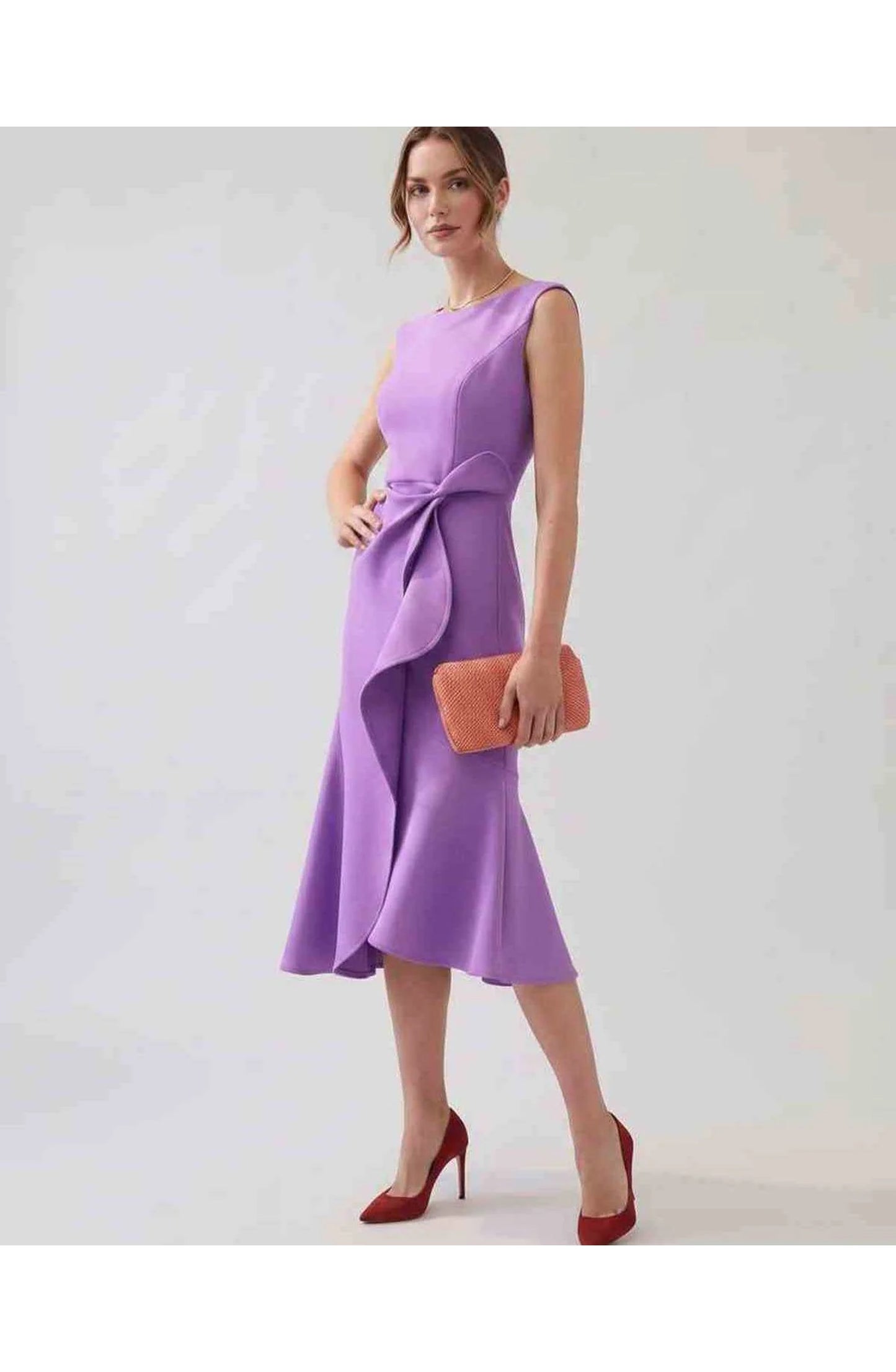 Manon Dames Midi Jurk | Ruffle Wrap Detail | Uitlopende Zoom