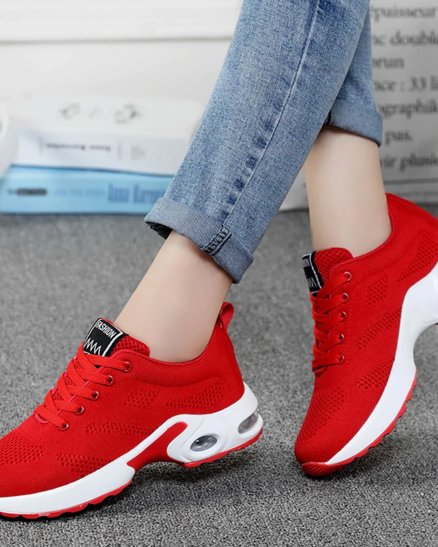 Caterina dames-sneakers | Mesh-overdel | Kontrastfarvet sål