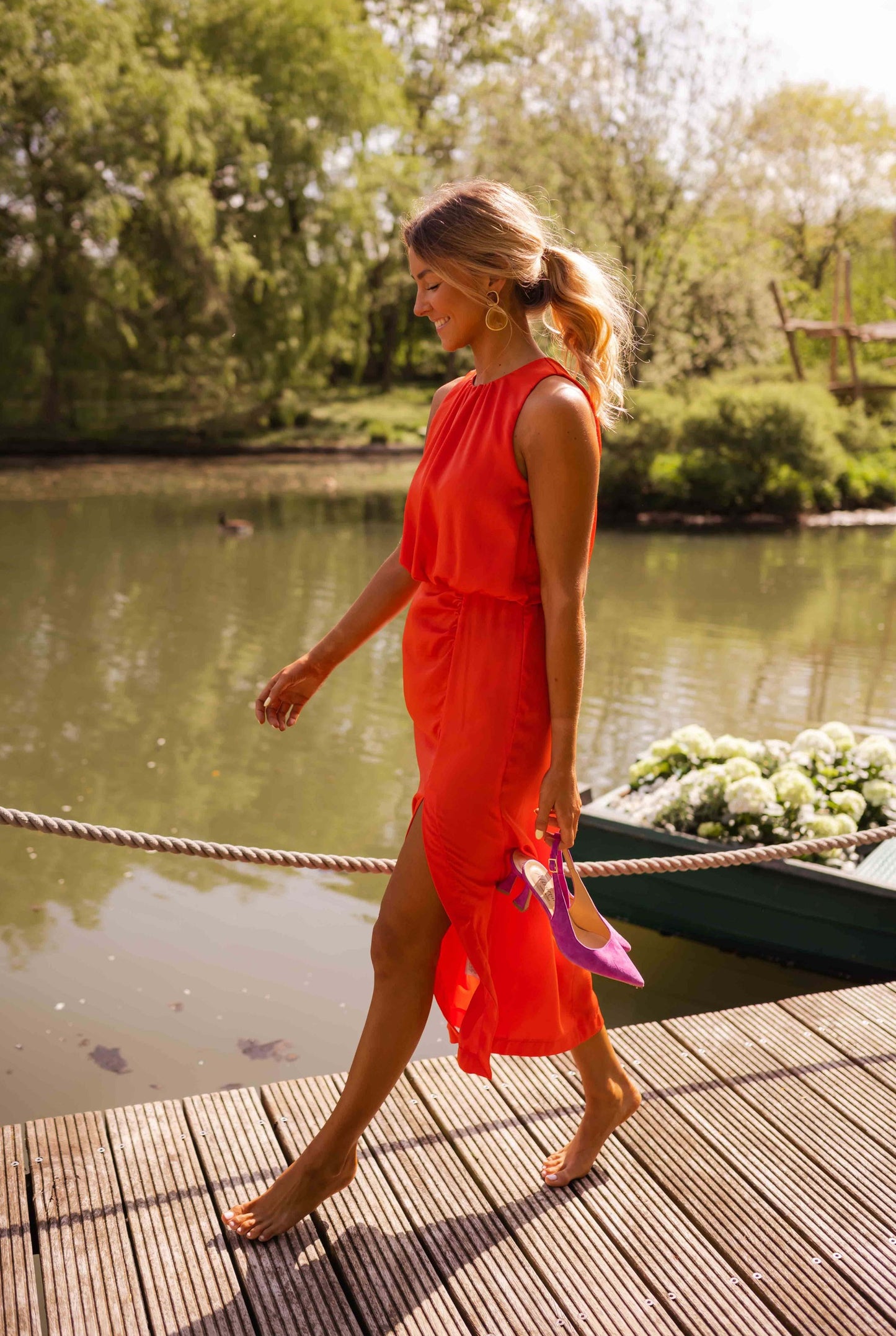 Vinciane-Consolata Dames Midi Jurk | Halterneck | Open Rug
