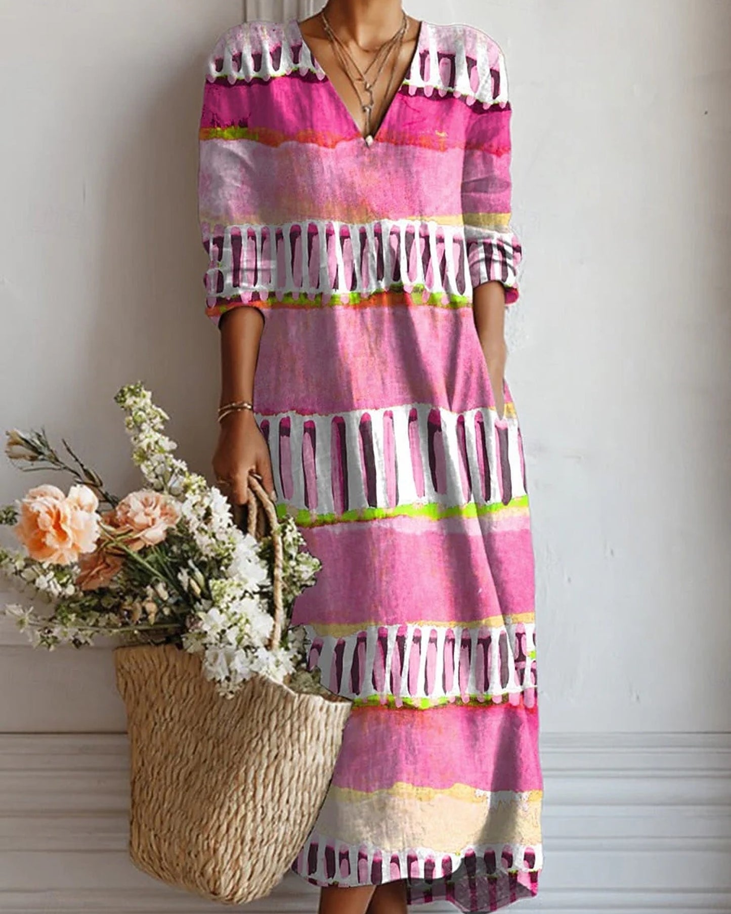 Adolphine Dame Midi Kjole | Blomsterprint | V-Hals med Knapper