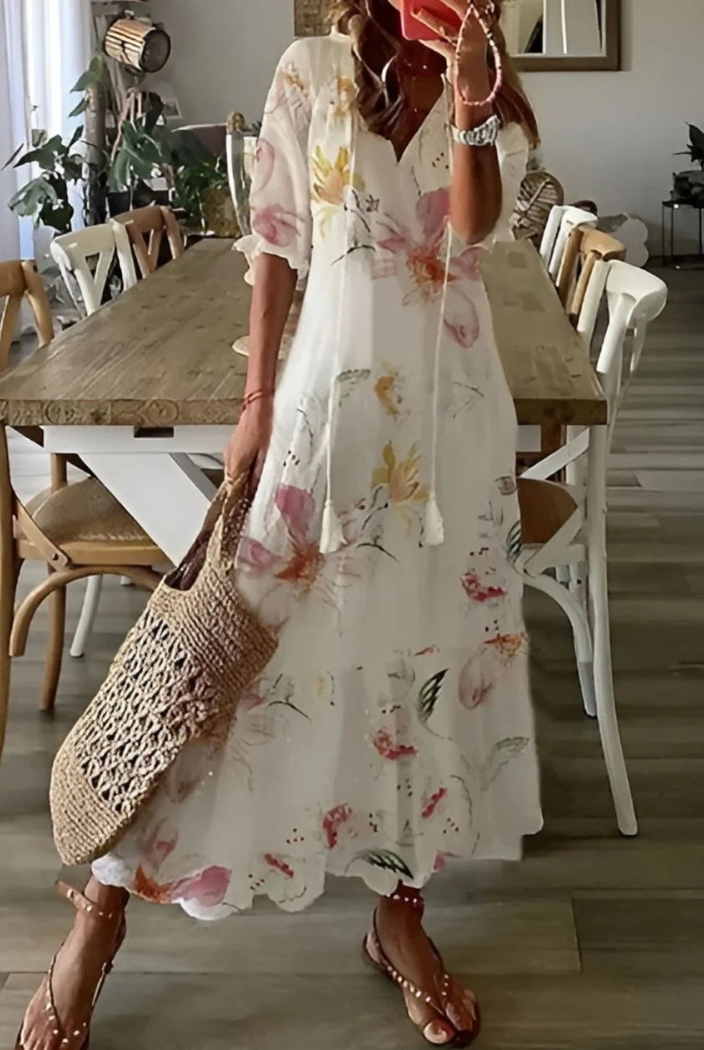 Brunehaut Dames Midi Jurk | V-Hals | Kwastjes Detail