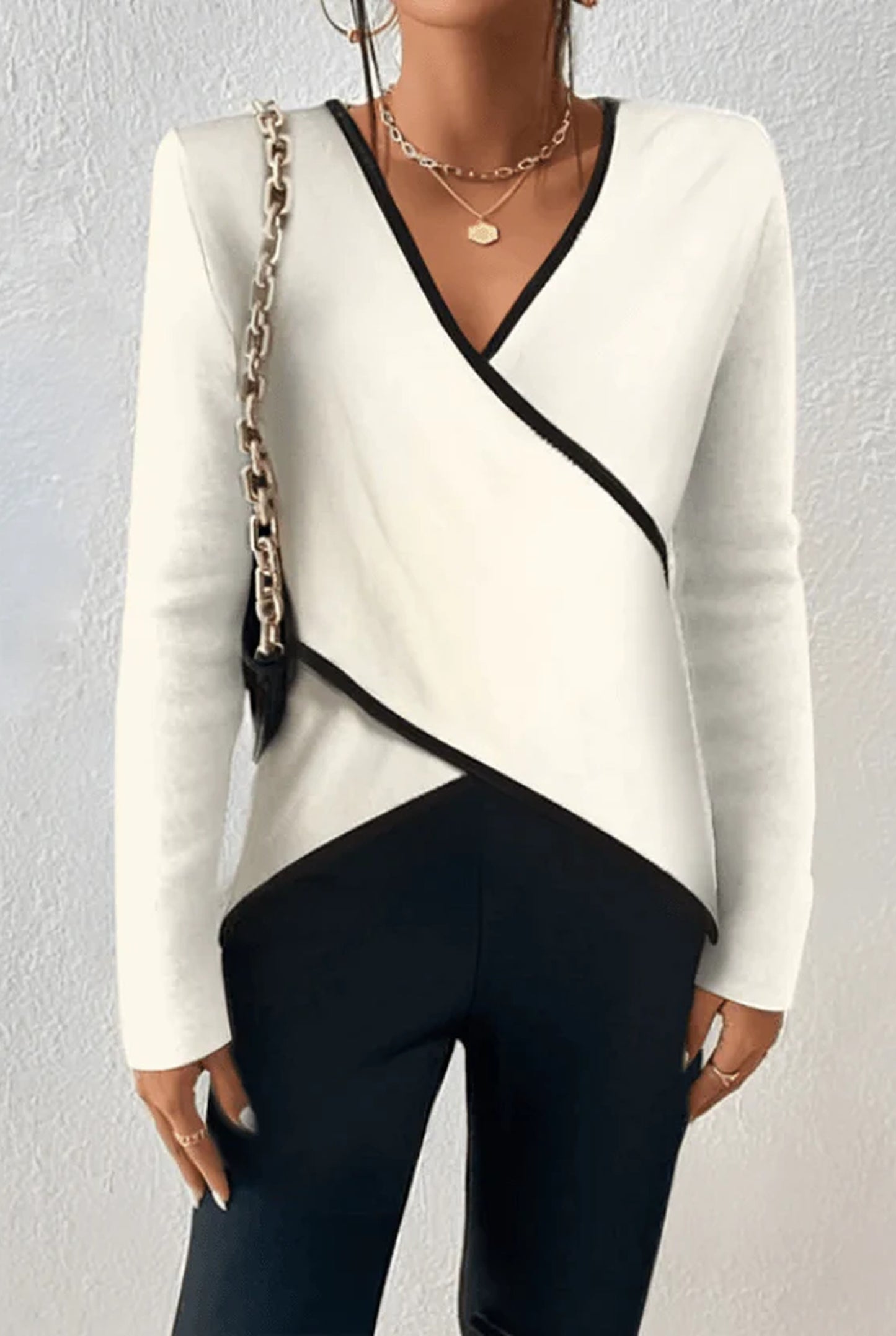 Isoline Dames Trui | Wikkeldesign | Contrast Biezen