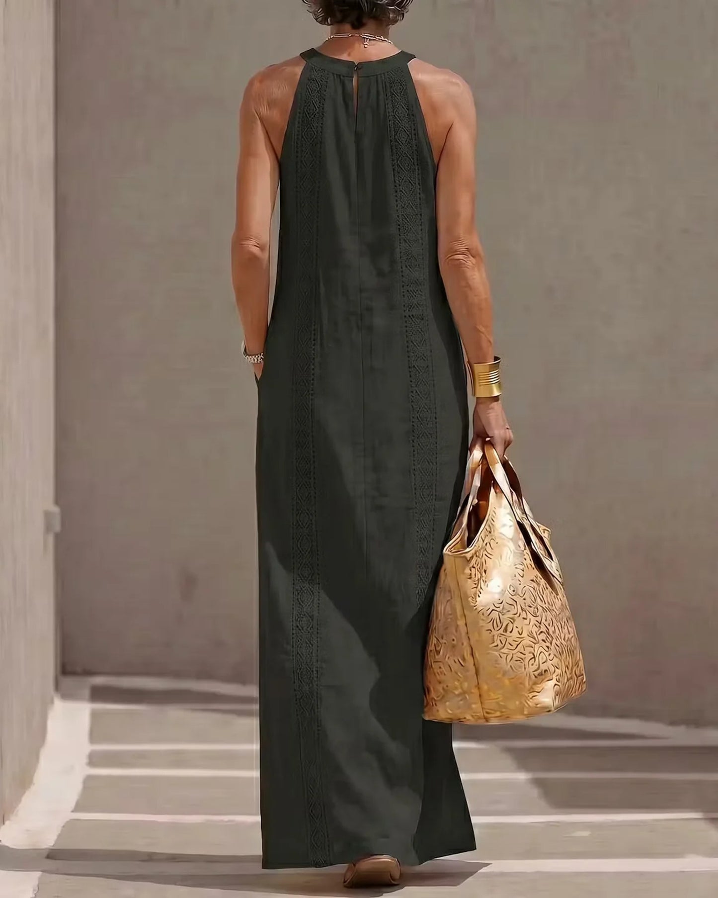 Soline-Cléopâtre Dames Midi Jurk | Halternek | Kantdetail