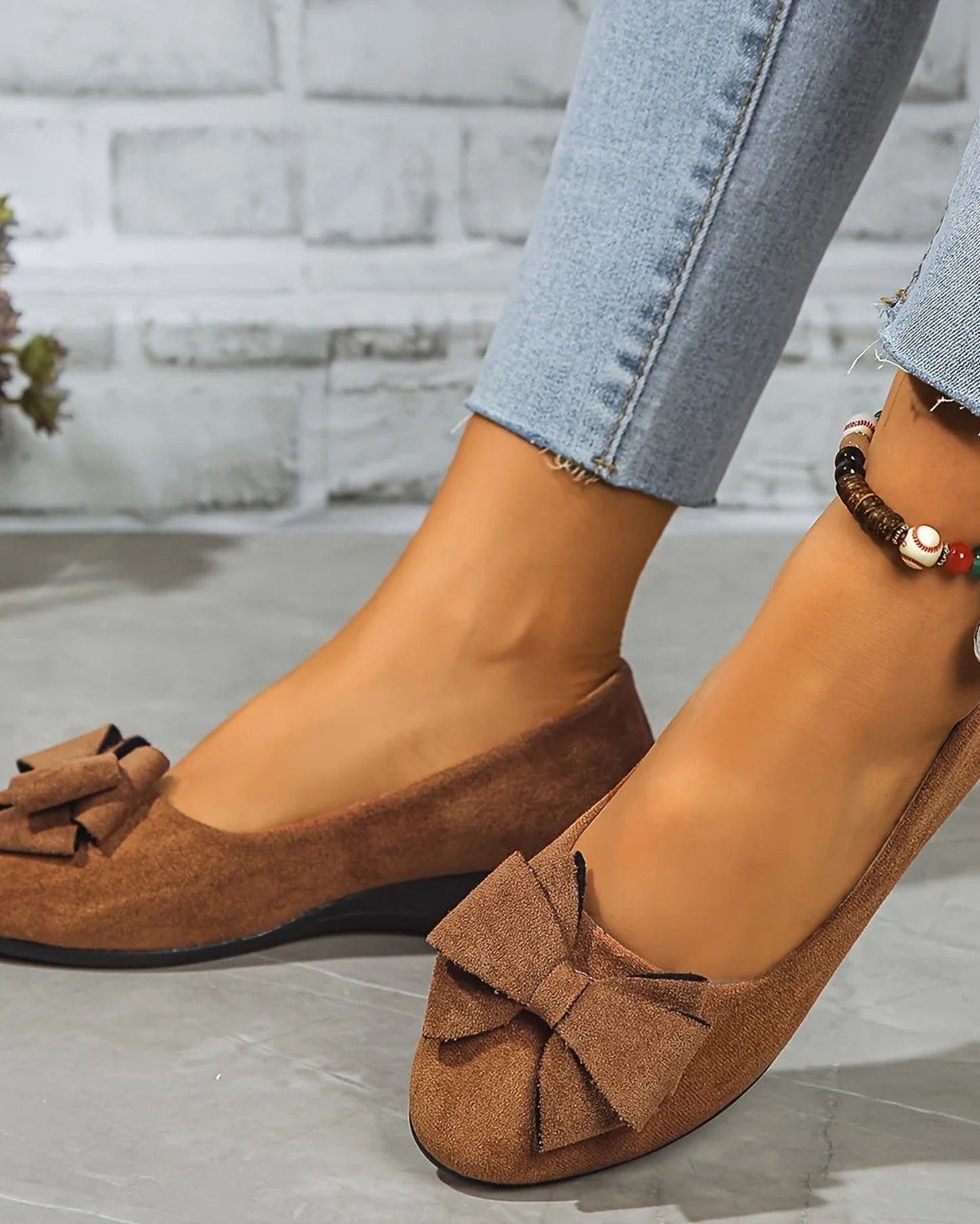 Anna Women's Shoes | Bow-detail | Closed Toe