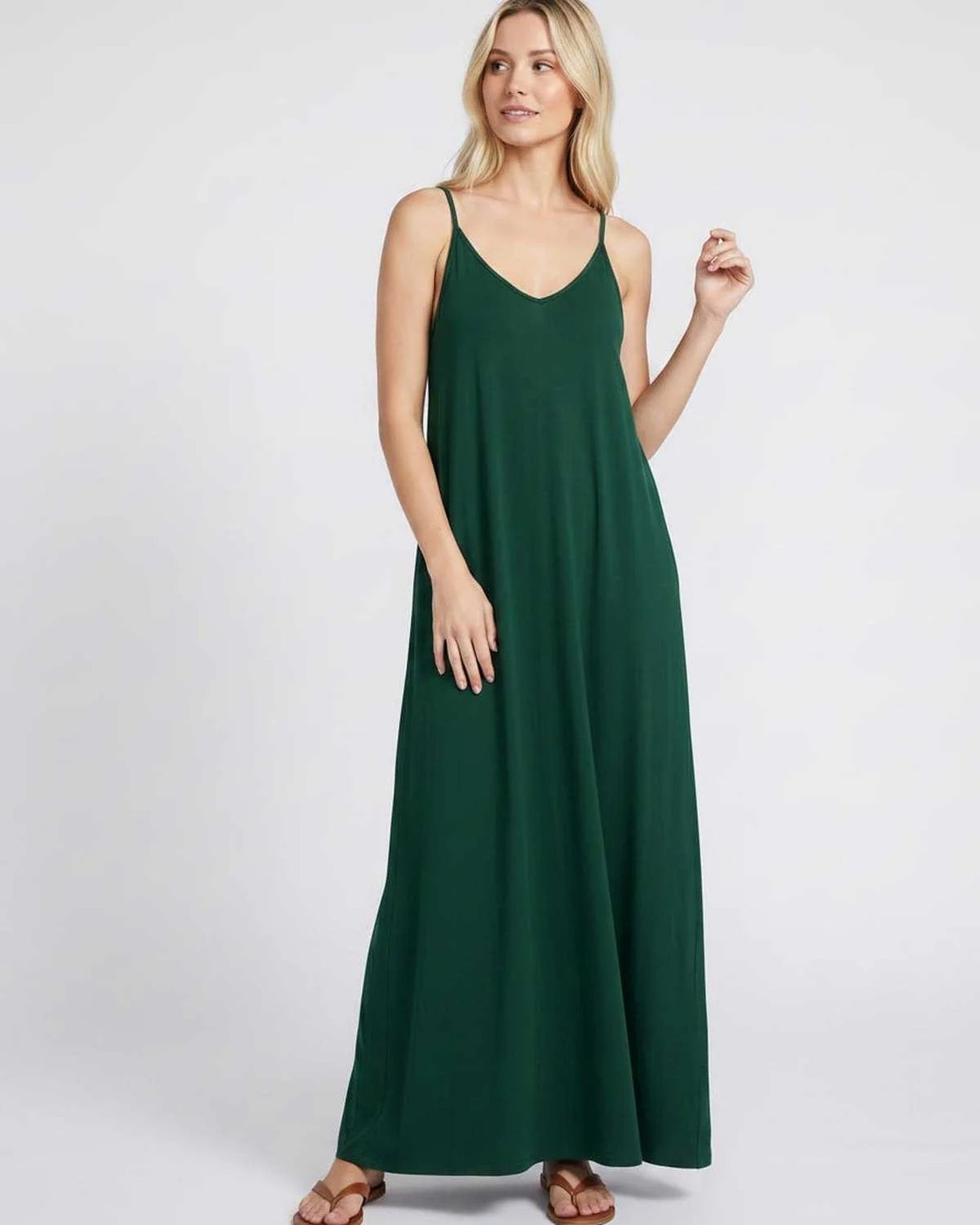 Solène Dames Maxi Jurk | V-Hals & Spaghettibandjes | Zijzakken