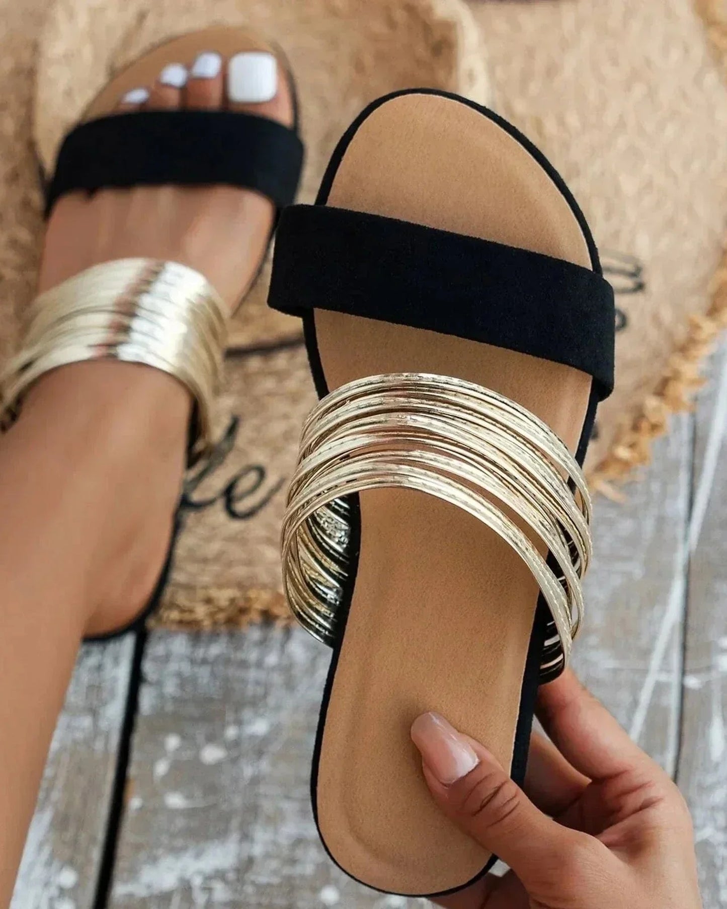 Concordia Dames Orthopedische Sandalen | Brede Teenruimte | Metallic Bandjes