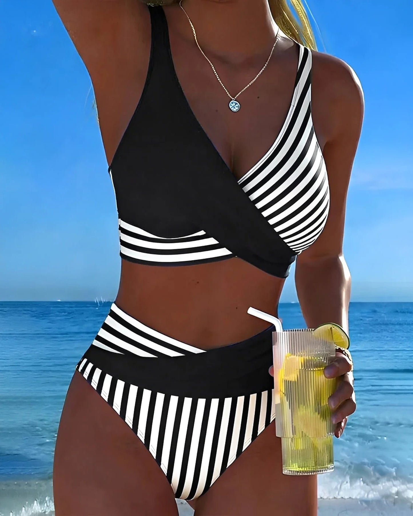 Carlotta Dames Badkleding | Gestreepte Banden | Wikkelvoorkant