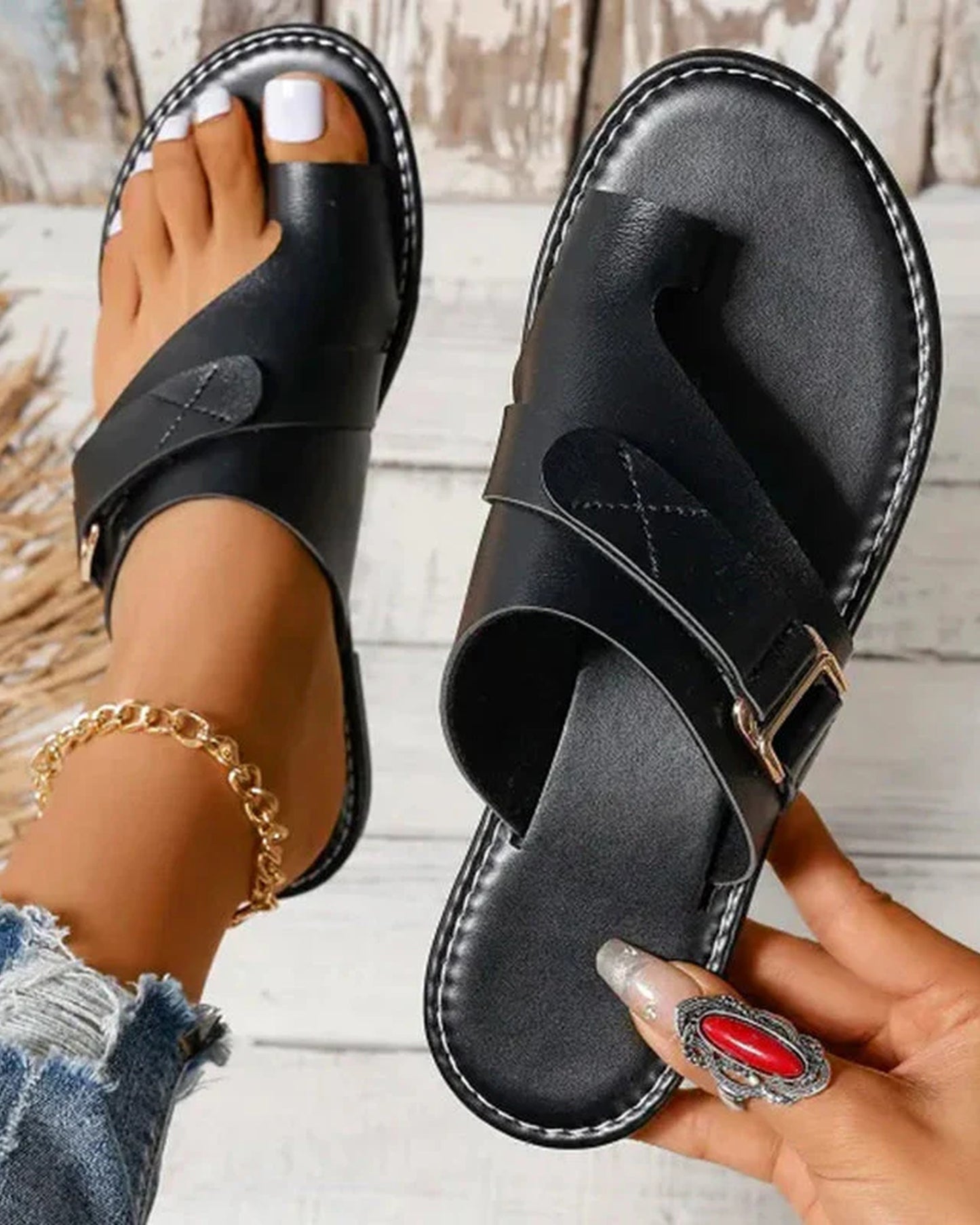 Vanessa Dames Sandalen | Gekruiste Bandjes | Met Gesp
