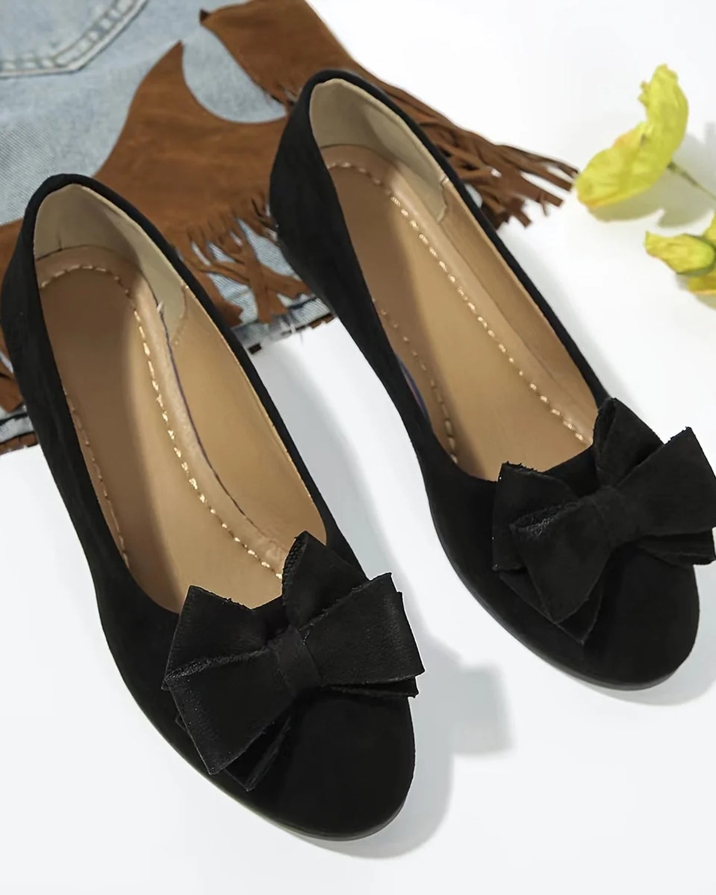 Anna Women's Shoes | Bow-detail | Closed Toe